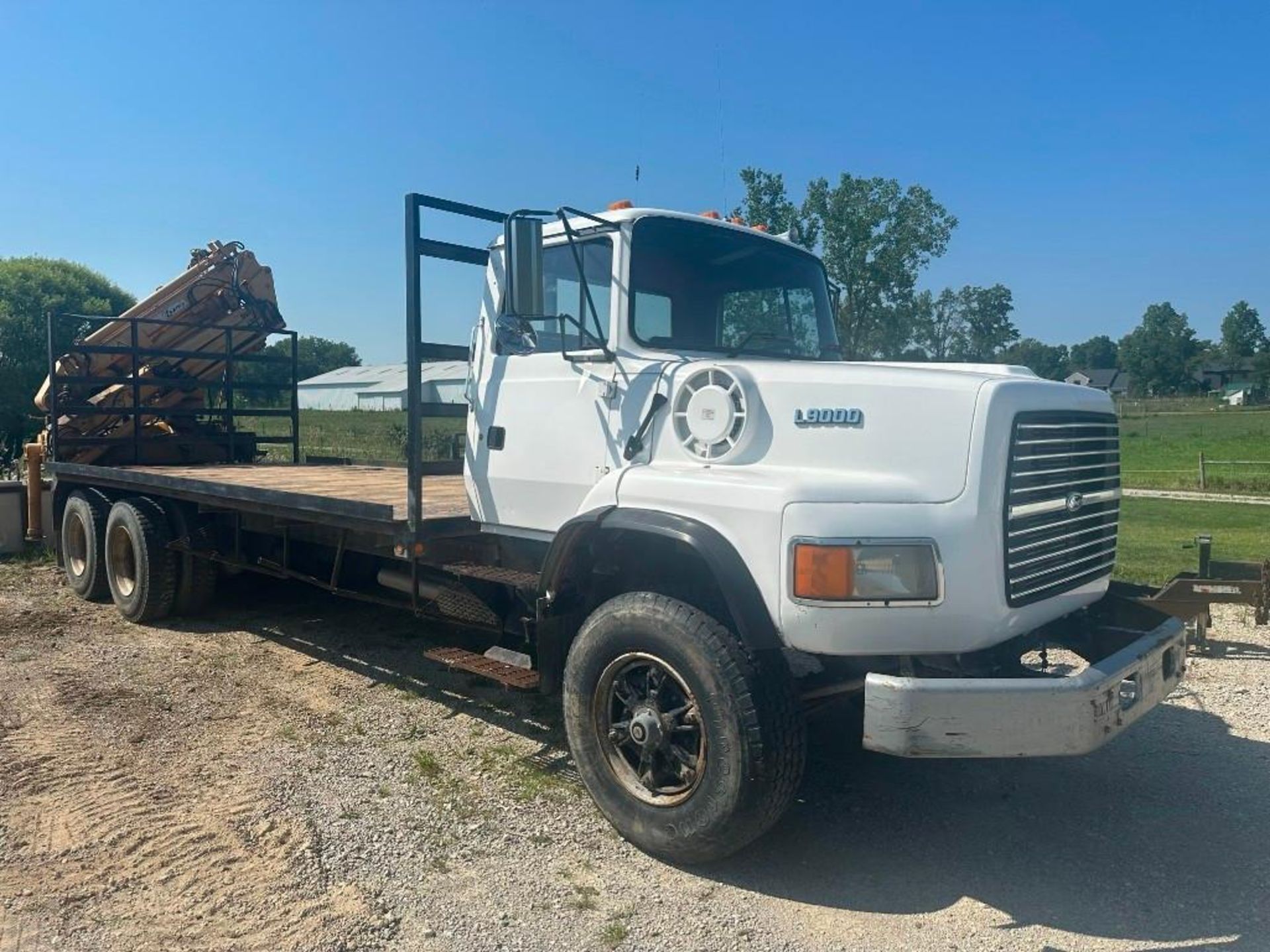 1995 Ford L9000 truck with Copma C2330/3 knuckle boom, 6x4, Caterpillar 3306 diesel engine, 111,