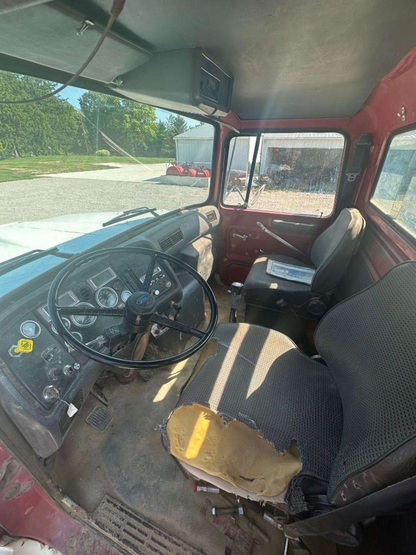 1995 Ford L9000 truck with Copma C2330/3 knuckle boom, 6x4, Caterpillar 3306 diesel engine, 111, - Image 11 of 46