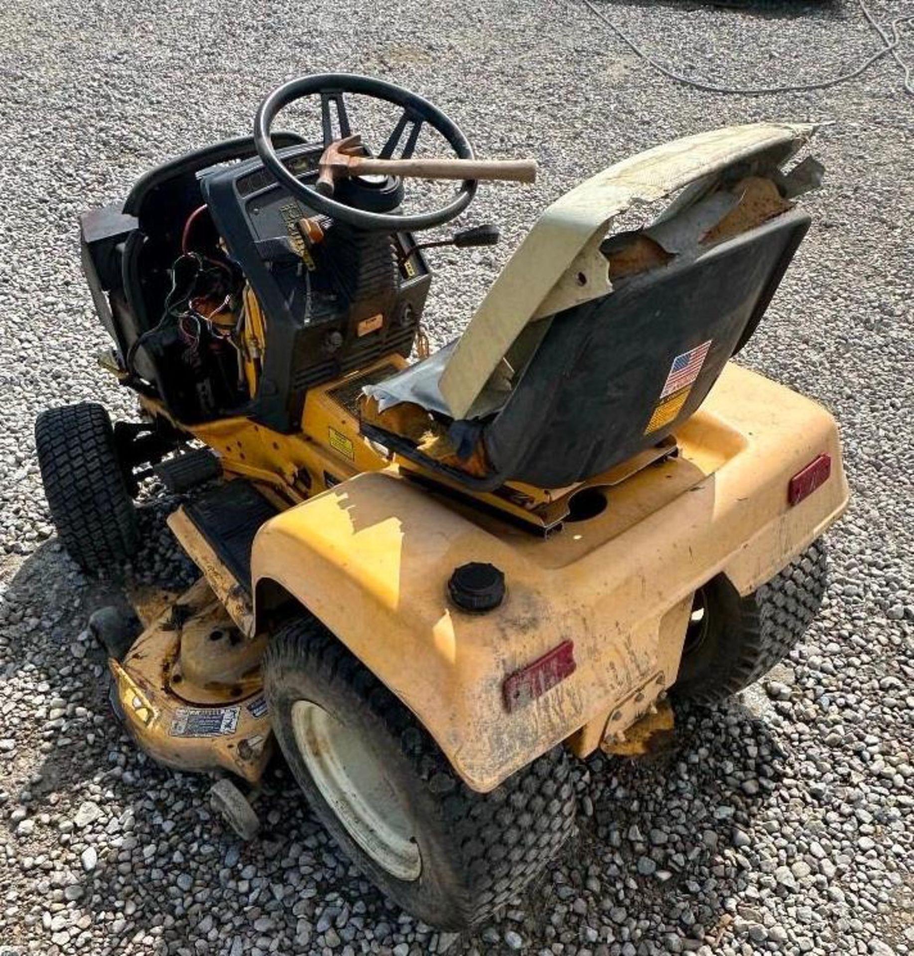 Cub Cadet lawn mower with 46" deck, runs and operates - Image 3 of 6