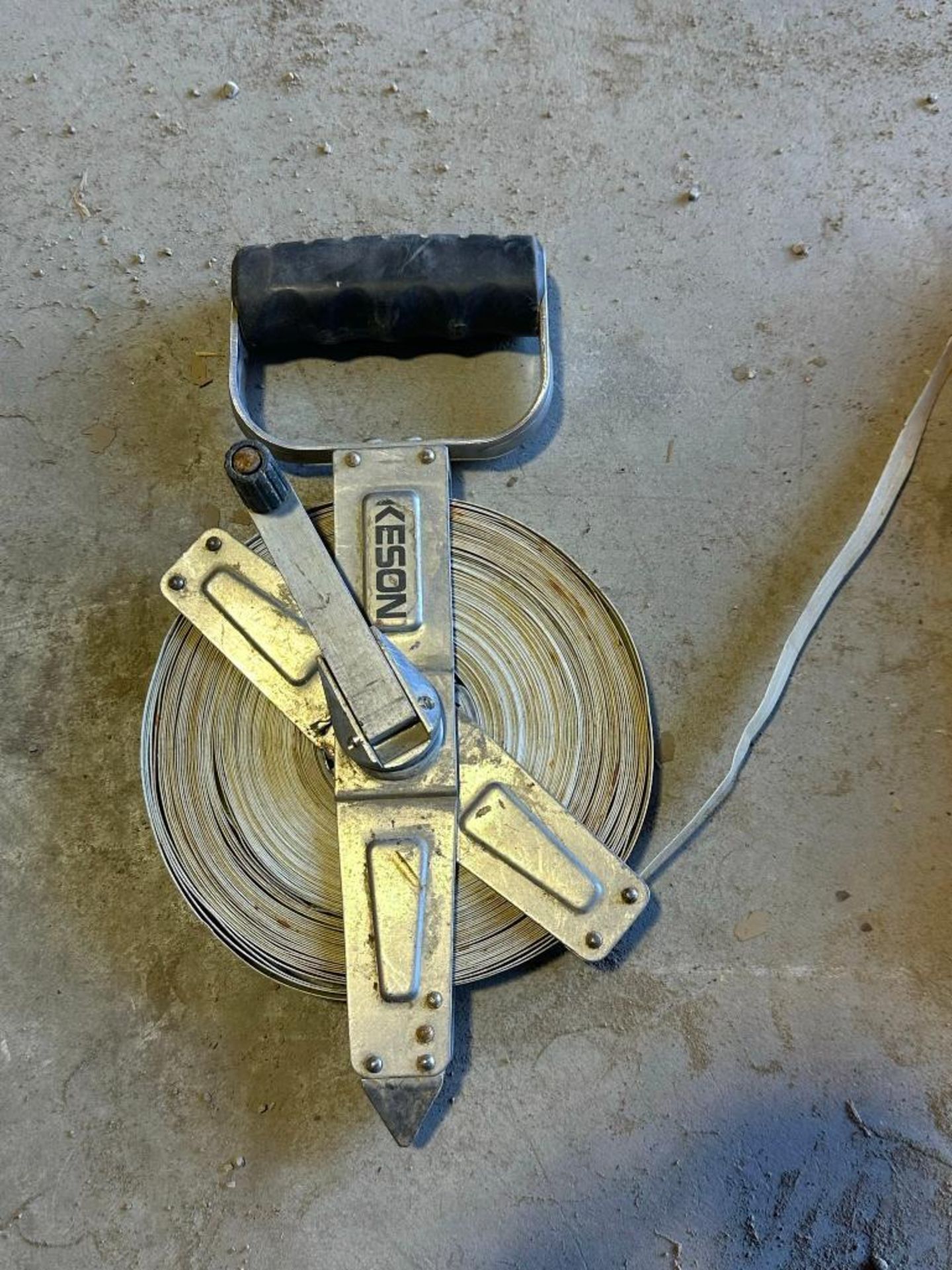(1) Keson steel tape measure (1) Milwaukee steel tape measure - Image 2 of 2