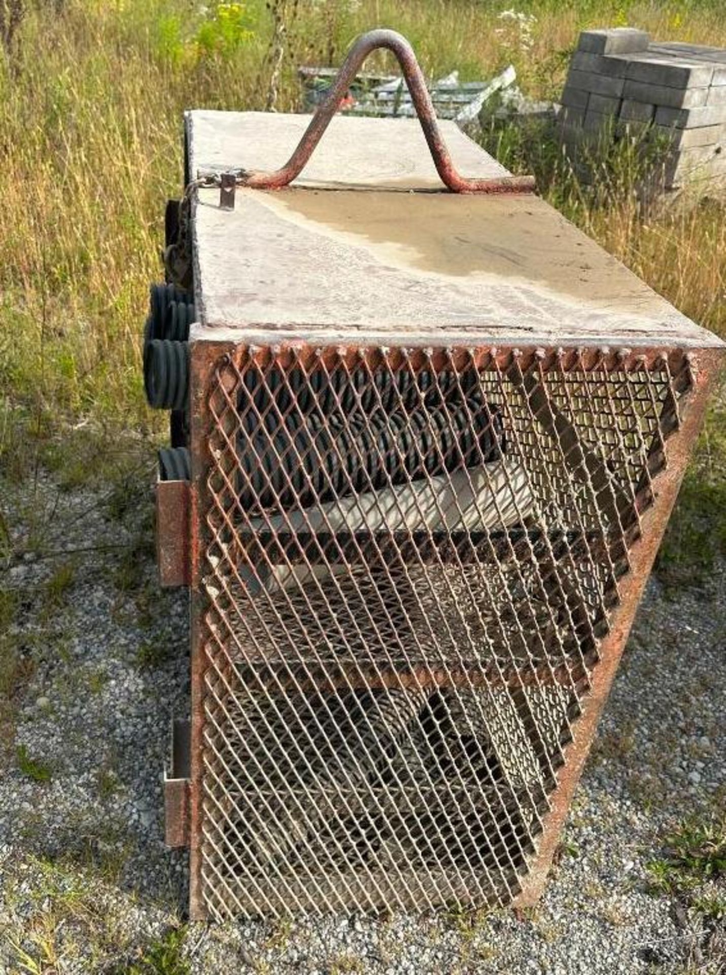 23" x 48" x 40" (49" with hook) accessory steel cage for pins, wedges and walers - Image 6 of 6
