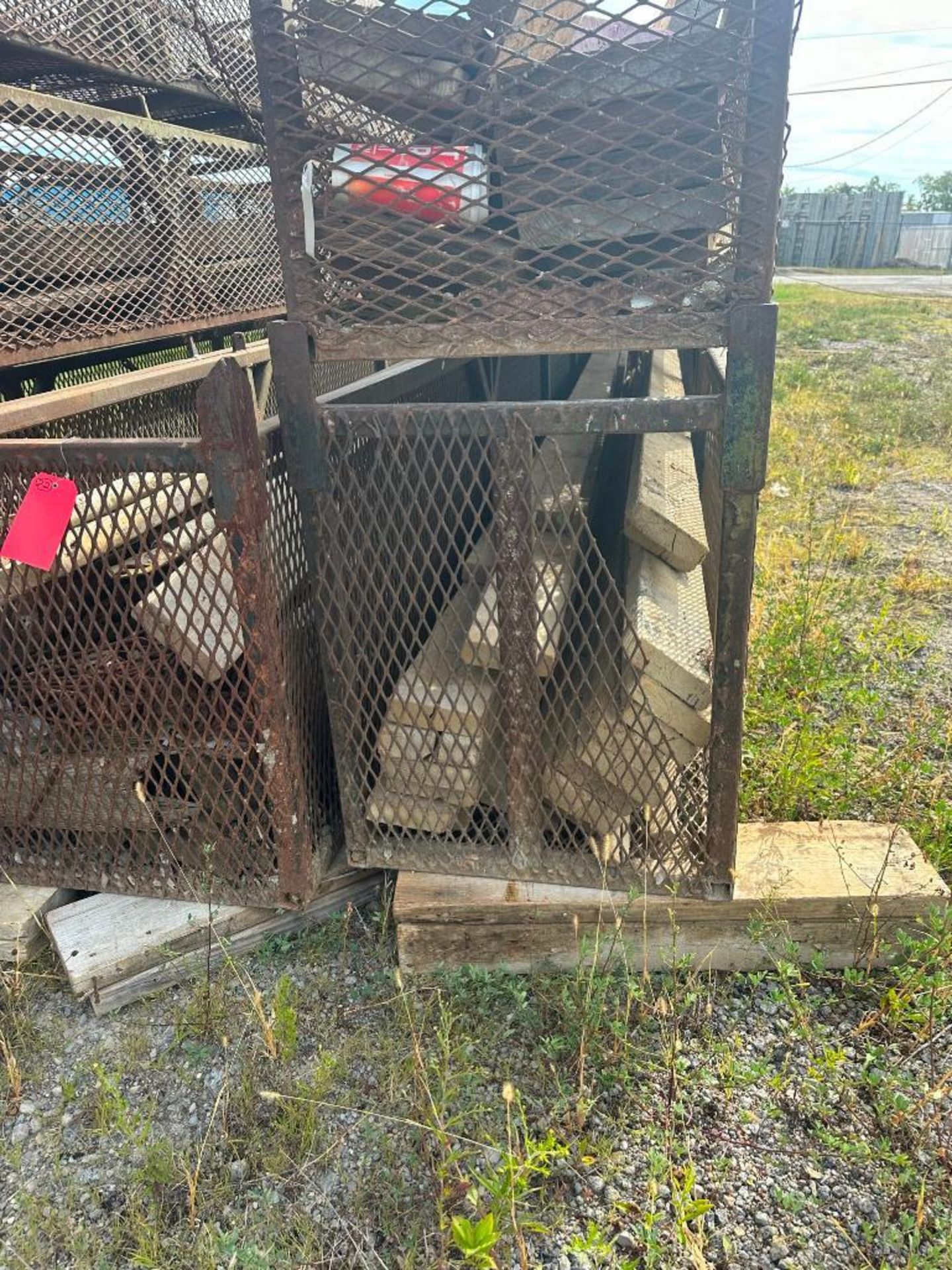 23-1/2" x 196" x 32" steel cage for braces and lumber - Image 2 of 3