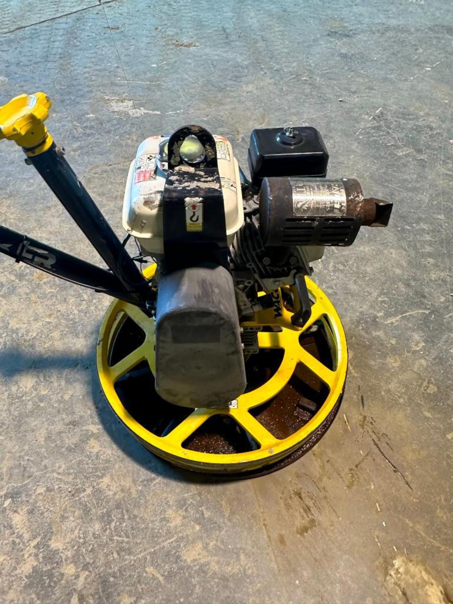 Wacker CT24-4A edger concrete power trowel, finish blades and pan, with Honda GX120 engine, runs and - Image 4 of 6