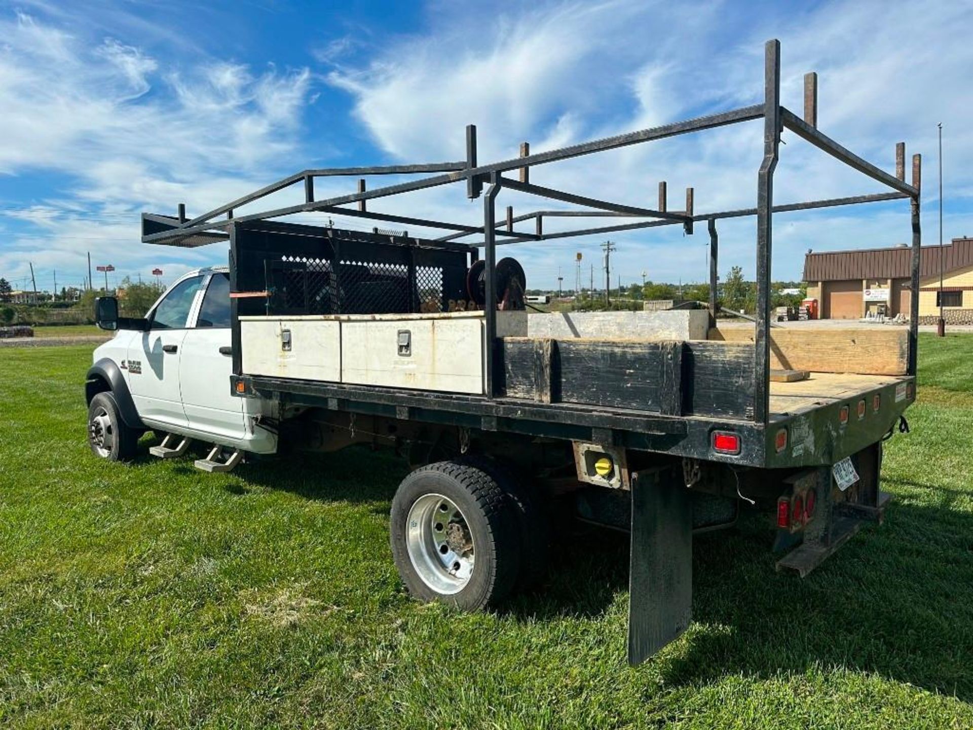 2017 Dodge Ram 5500 heavy duty truck, 6.7L Cummins Turbo diesel, dually, miles: 231,628 on truck, - Image 3 of 37