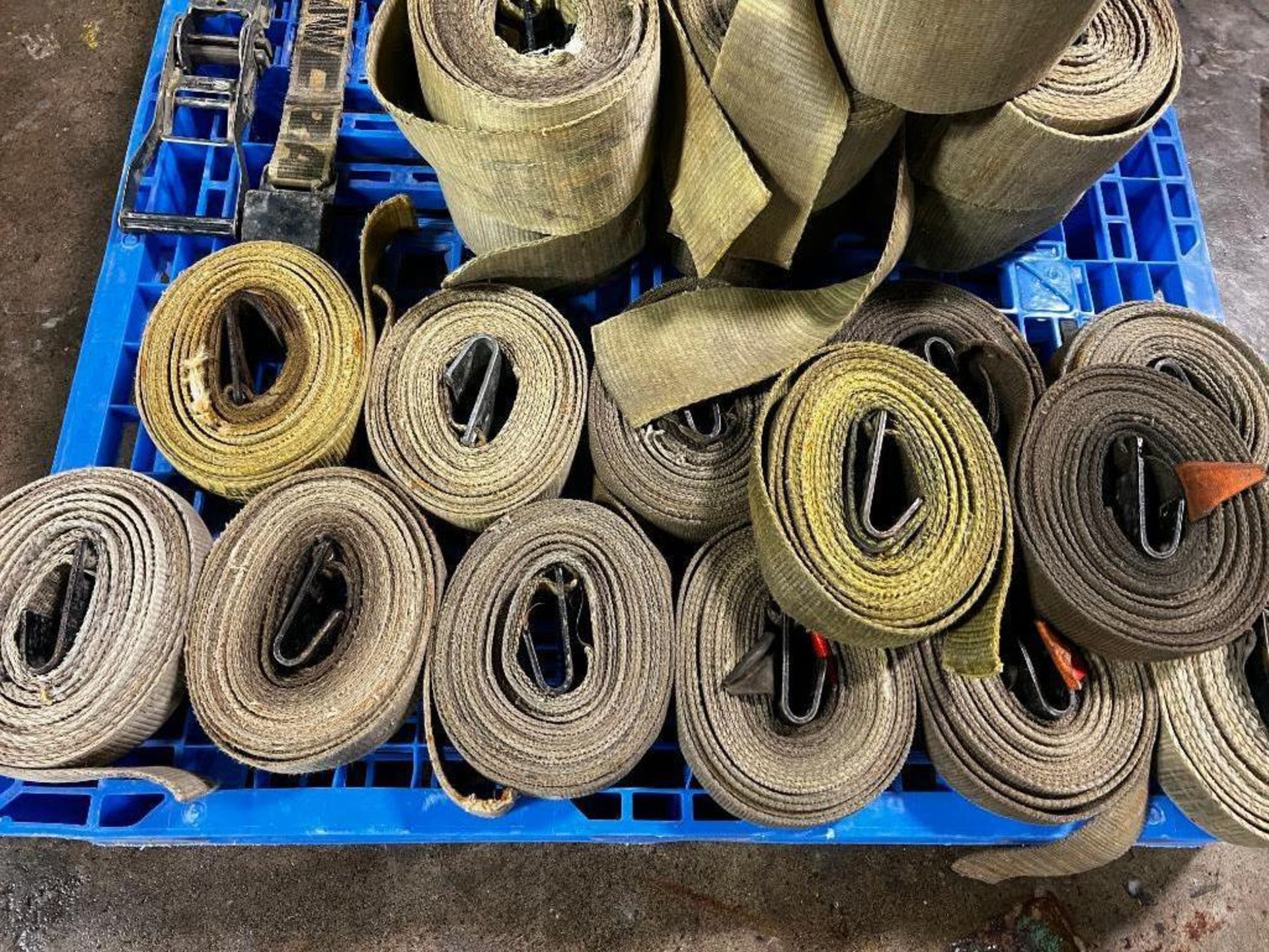 Pallet of Ratchet Straps. Located in Mt. Pleasant, IA - Image 2 of 3