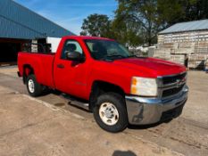 2008 Chevy C2500HD Silverado pick-up truck, regular cab, miles showing 163k, 6-spd auto w/OD