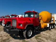 2000 Mack DM690S Concrete Mixer Truck, miles showing: 22,108, hours showing: 1,679, Maxitorque T2070