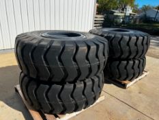 (4) RT2000 Tires & Rims, 20.5-25, E3/L3, 12 Bolt Hole Pattern Located in Mt. Pleasant, IA.