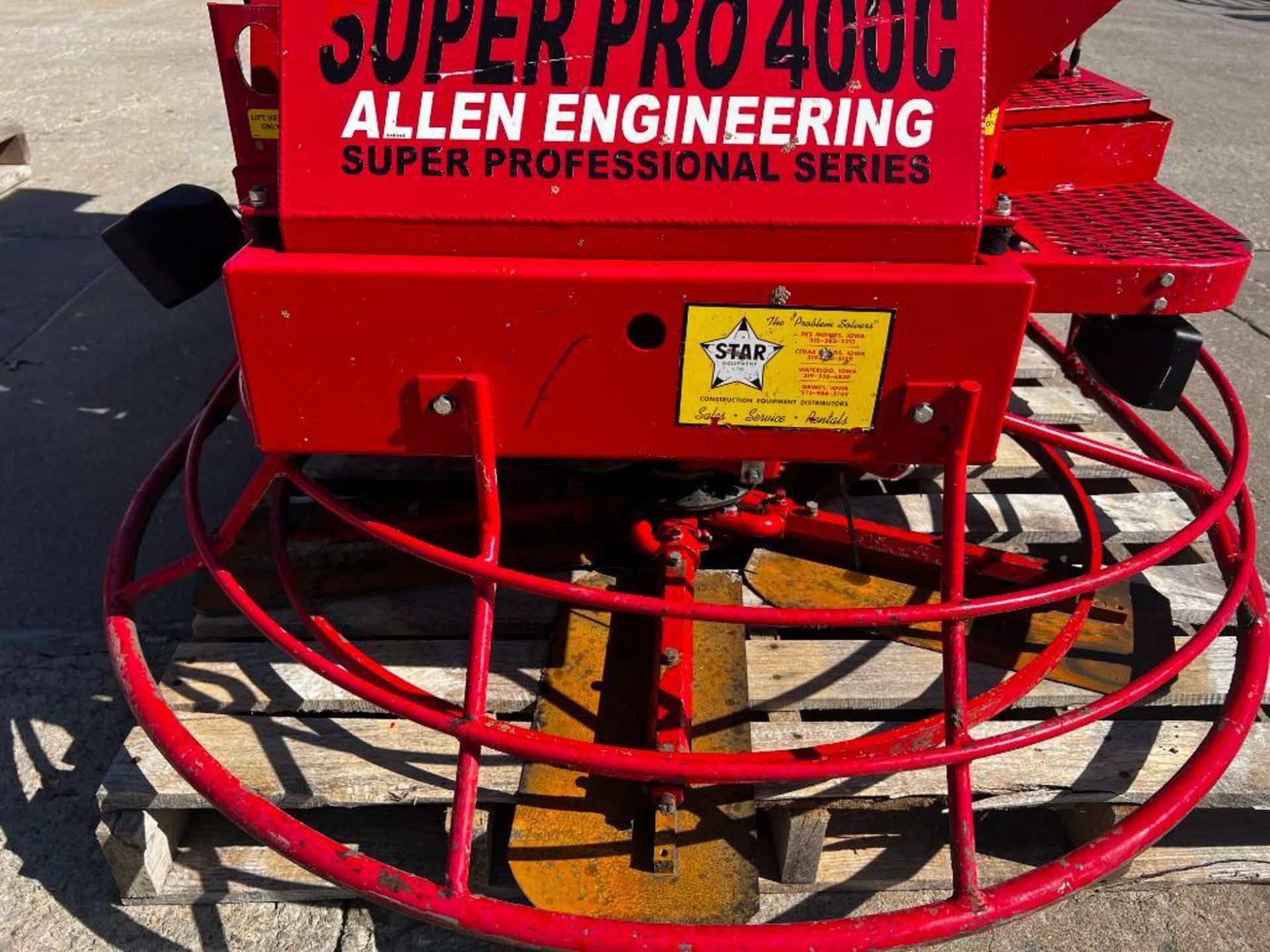 Allen Engineering Ride On Trowel, Super Pro 400C, Model 400C-SHD-PS, S/N: 40C0605002 Kubota V1505- - Image 14 of 19