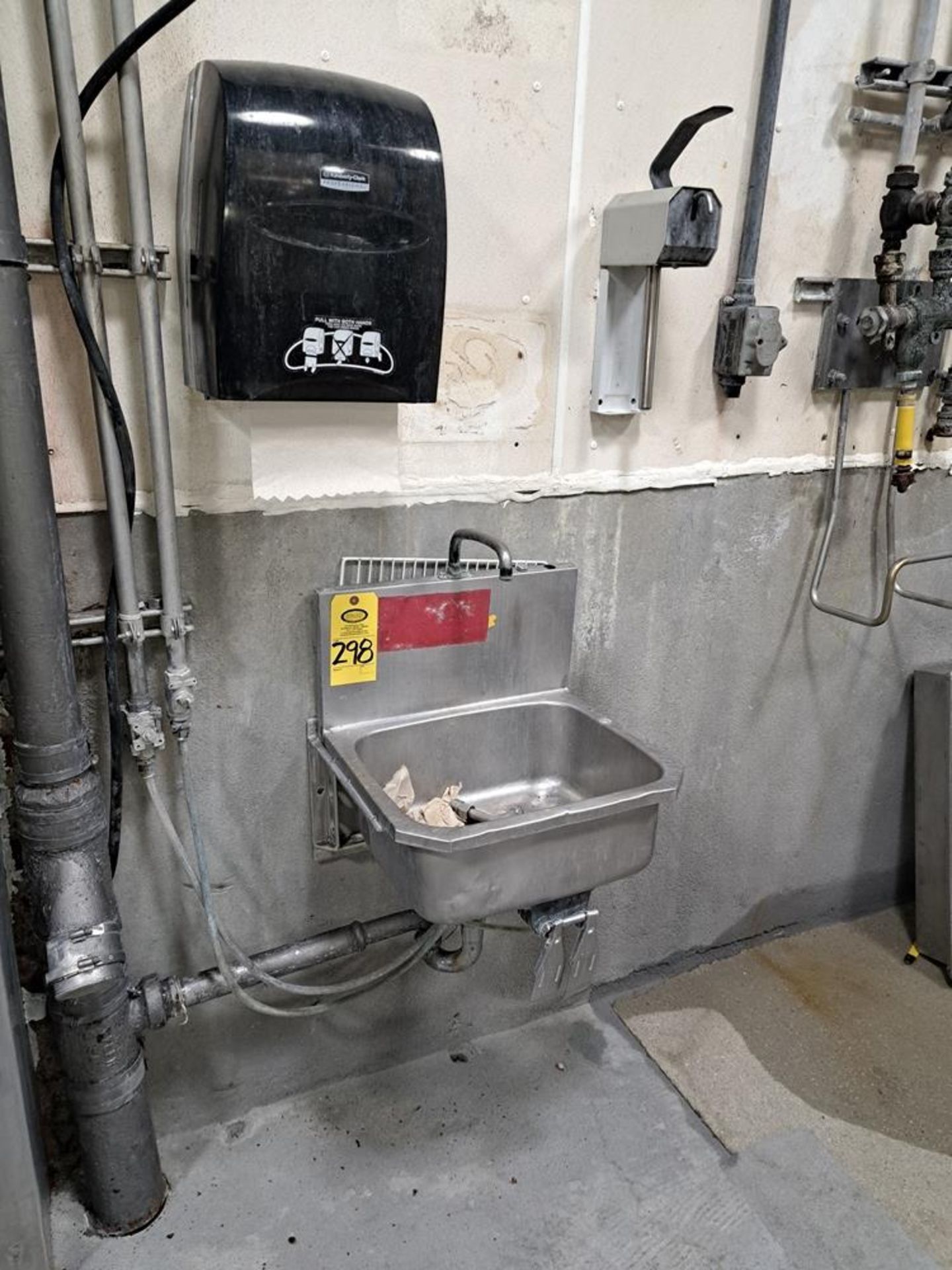 Lot (4) Hand Wash Sink, knee activated, soap and towel dispenser: Required Loading Fee $300.00,