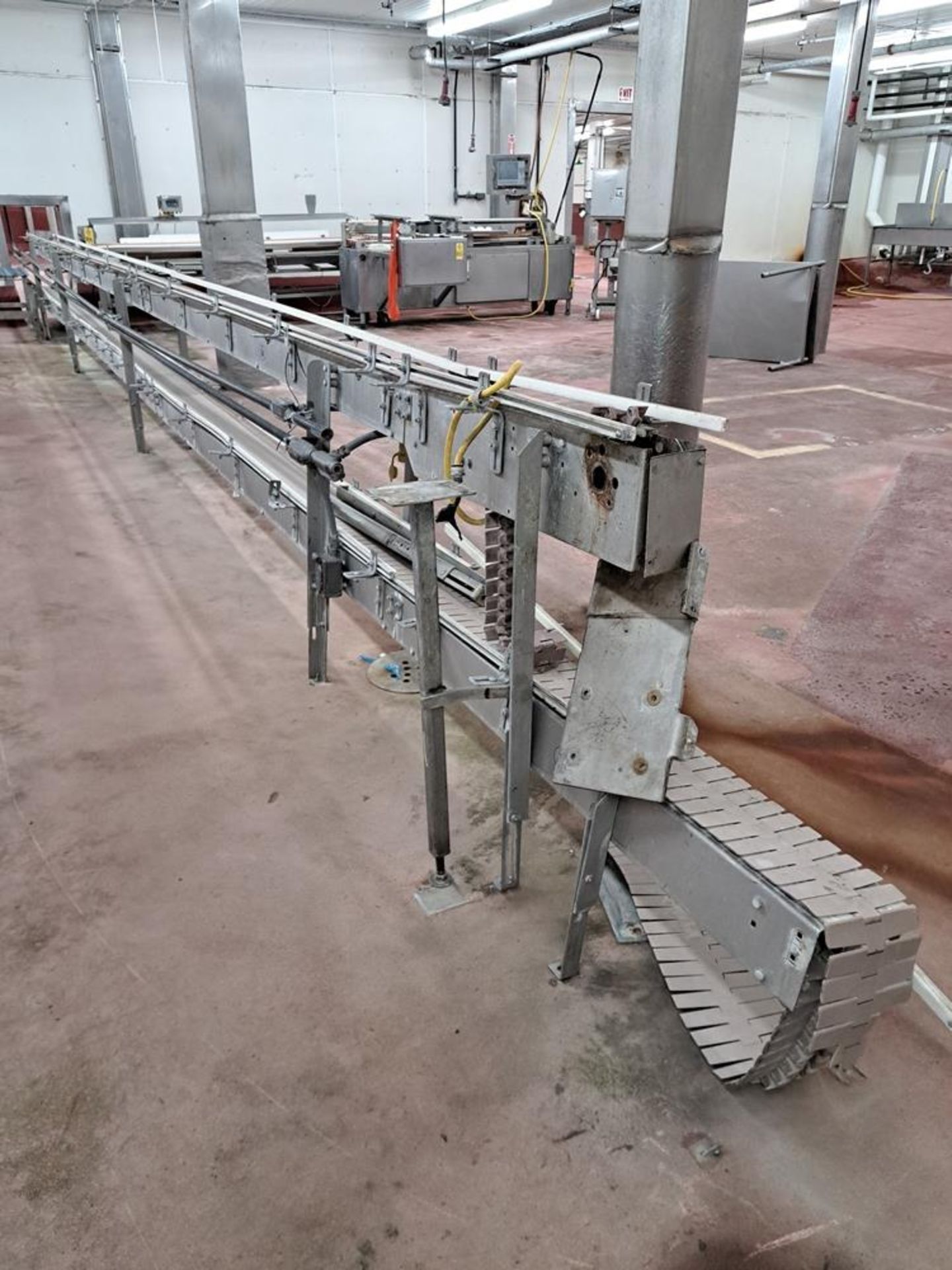 Double Conveyor, 10" W Bottom plastic Belt 4" W top plastic belt, approx. 30' long: Required Loading