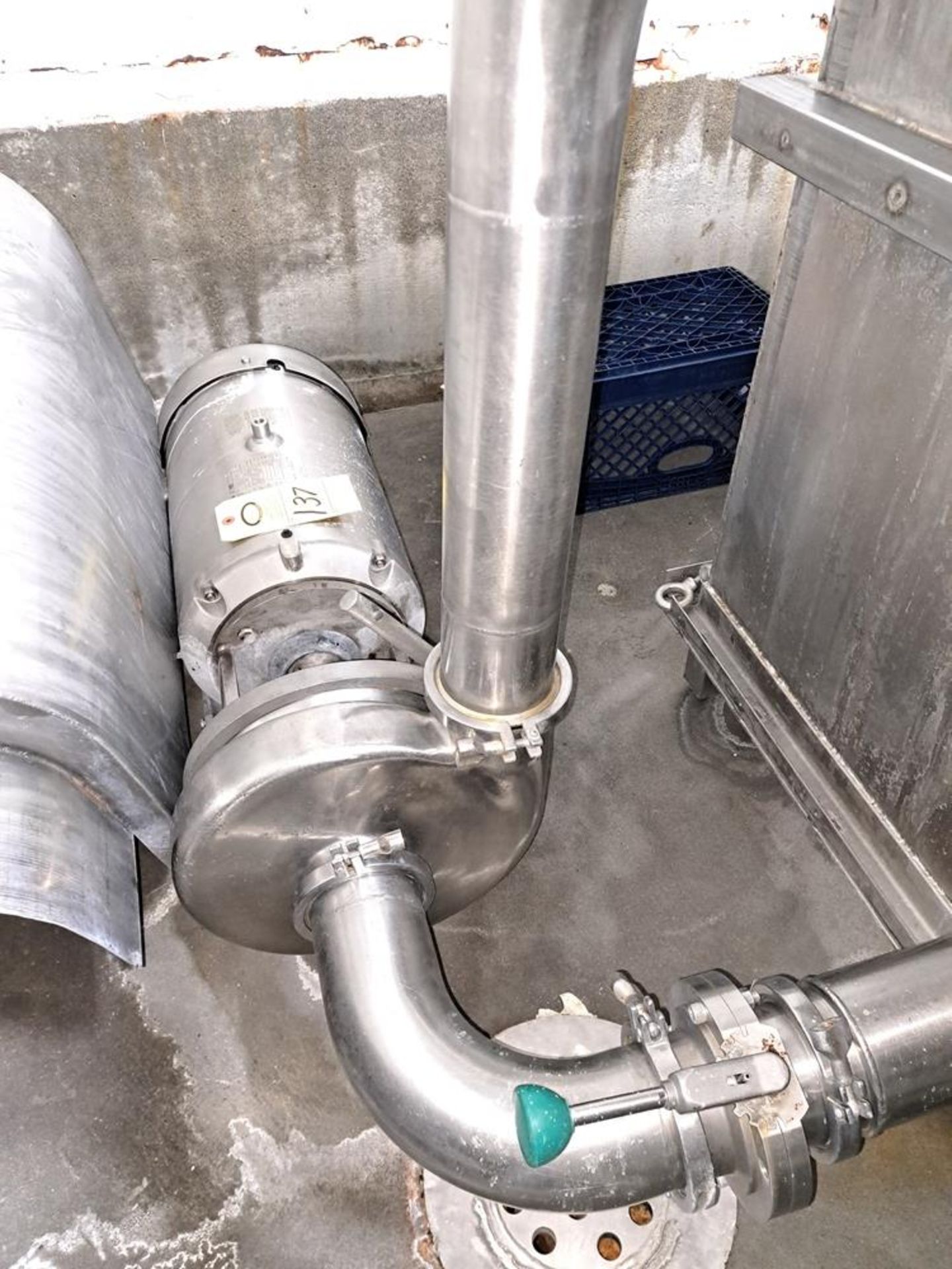 Stainless Steel Plate Chiller, 19 plates, 32 corrugations, (2) S.S. Stainless Steel Tanks, 4' W X 6' - Image 7 of 10