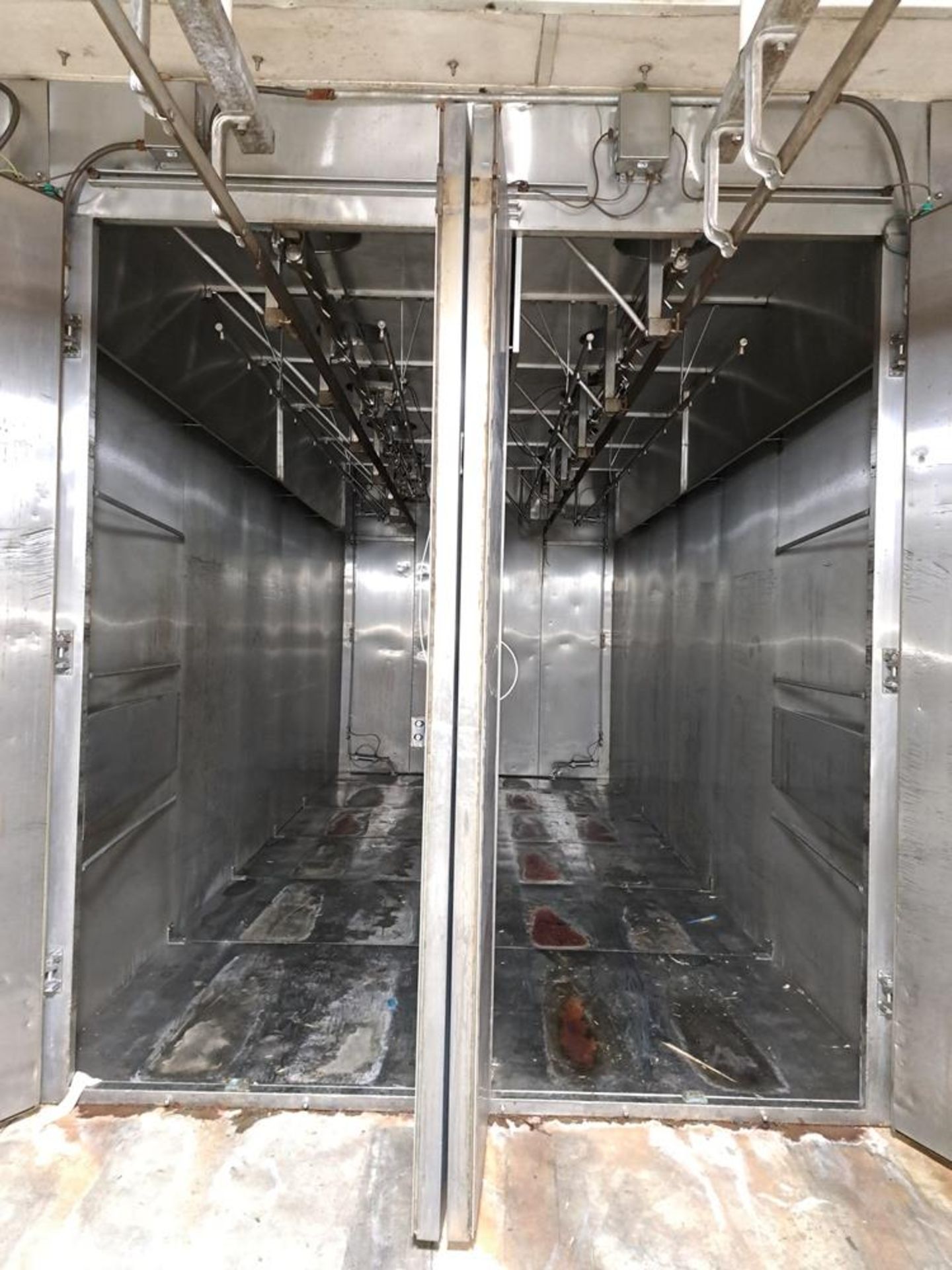 Germos Stainless Steel Smokehouse with rail, double door pass trough, middle barrier, cook/chiller - Image 7 of 12