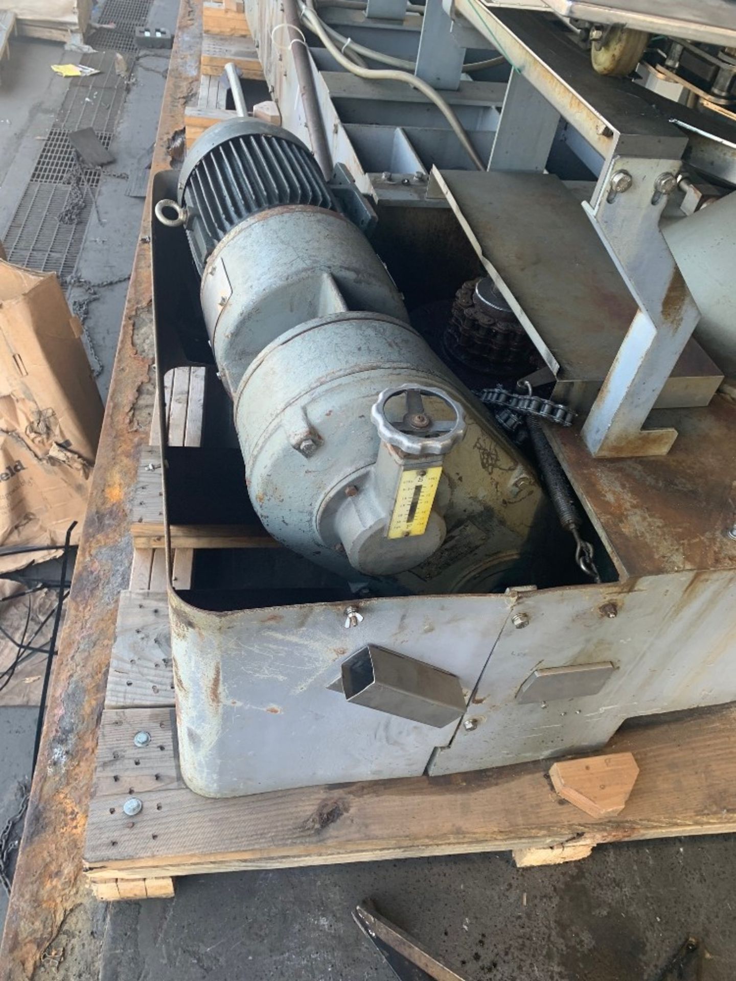 Cryovac Mdl. 8300-24 Rotary Vacuum Chamber Machine, Ser. #G2550, was factory refurbished and put - Image 14 of 29