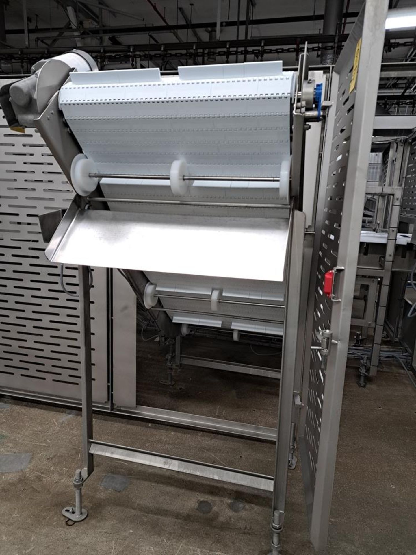 Belly Trim Conveyor with slitters, 24" W X 20' 6" L, belly take-away incline conveyor, 30" W X 11' - Image 3 of 19