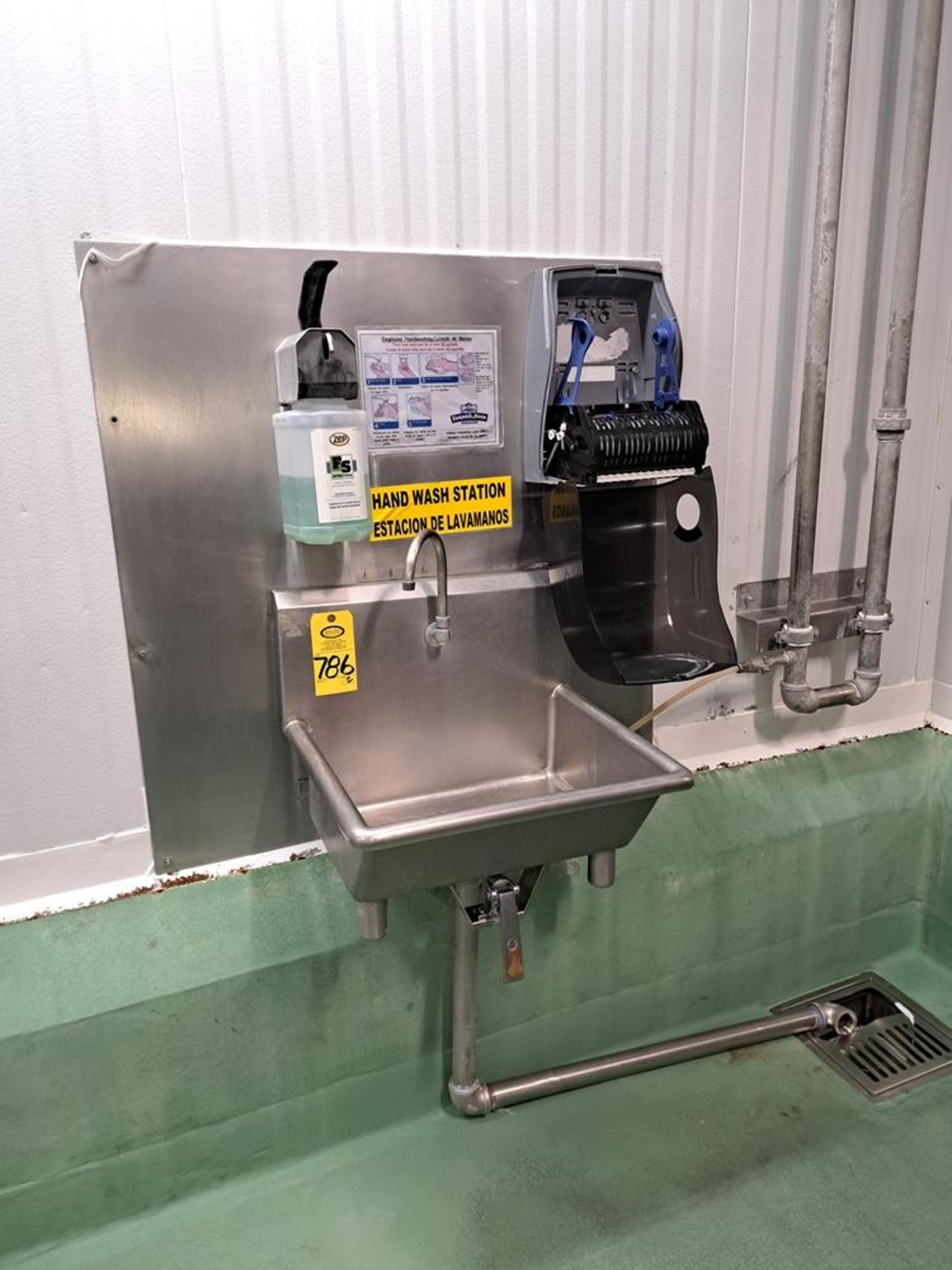 Lot (2) Stainless Steel Hand Wash Sinks, knee activation, soap and towel dispenser : Required