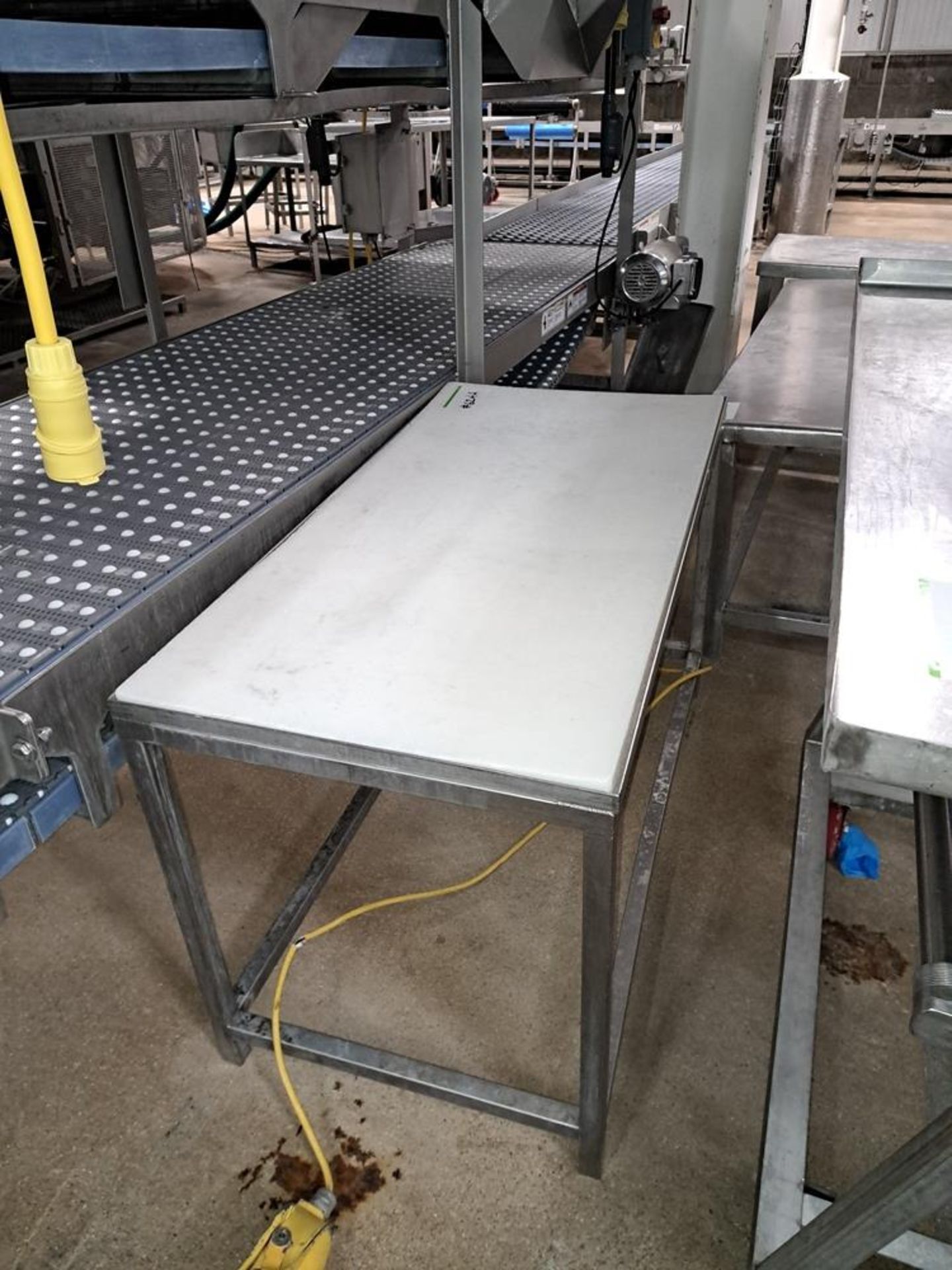 Lot Stainless Steel Trough, 16" W X 30" L X 12" D, Stainless Steel Bag Station, Stainless Steel Poly