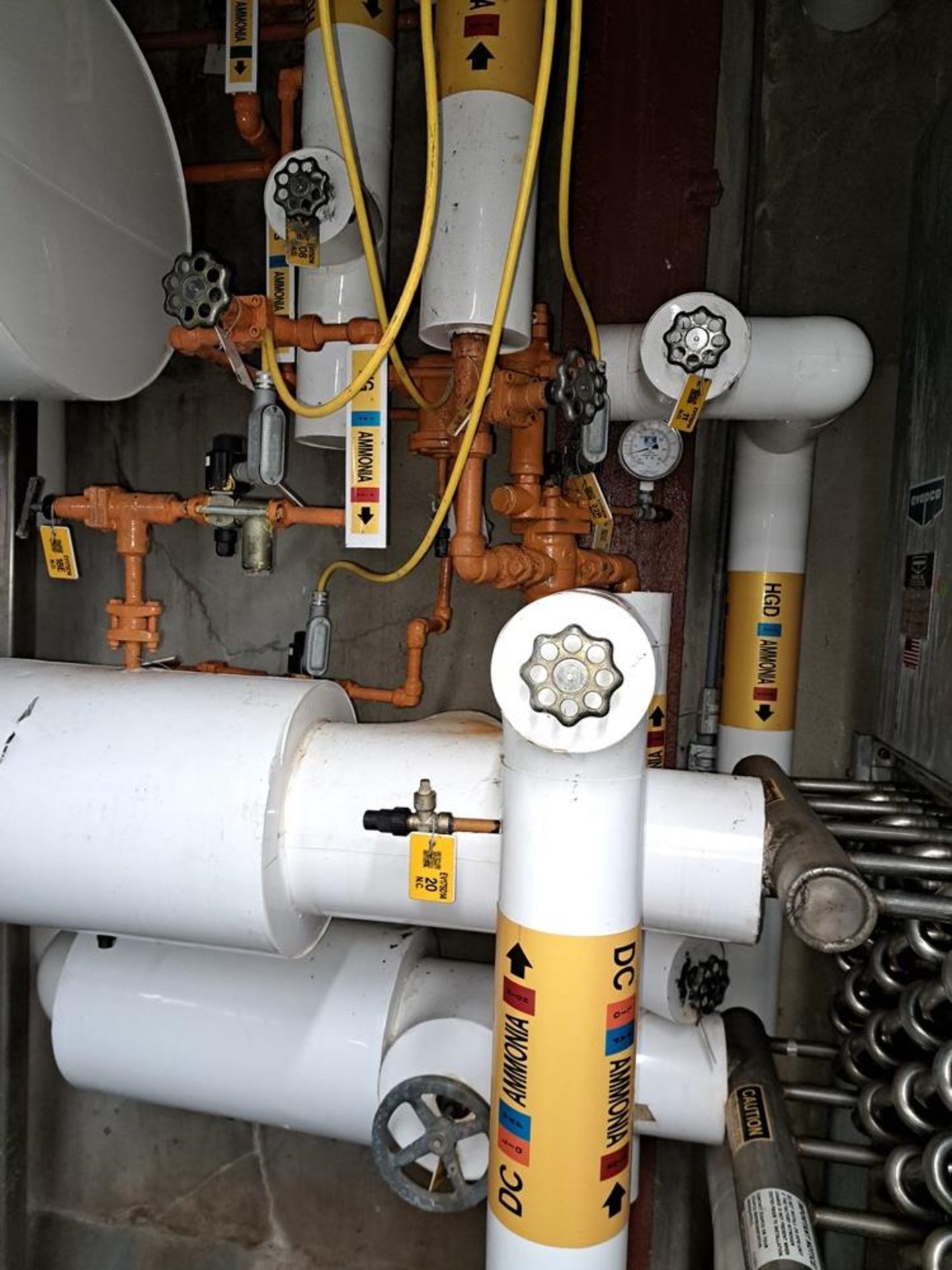 Refrigeration Valve System Ammonia Surge Drum, NB #27819, WP 300 PSI, Mfg. 2015L: Required Loading - Image 2 of 2