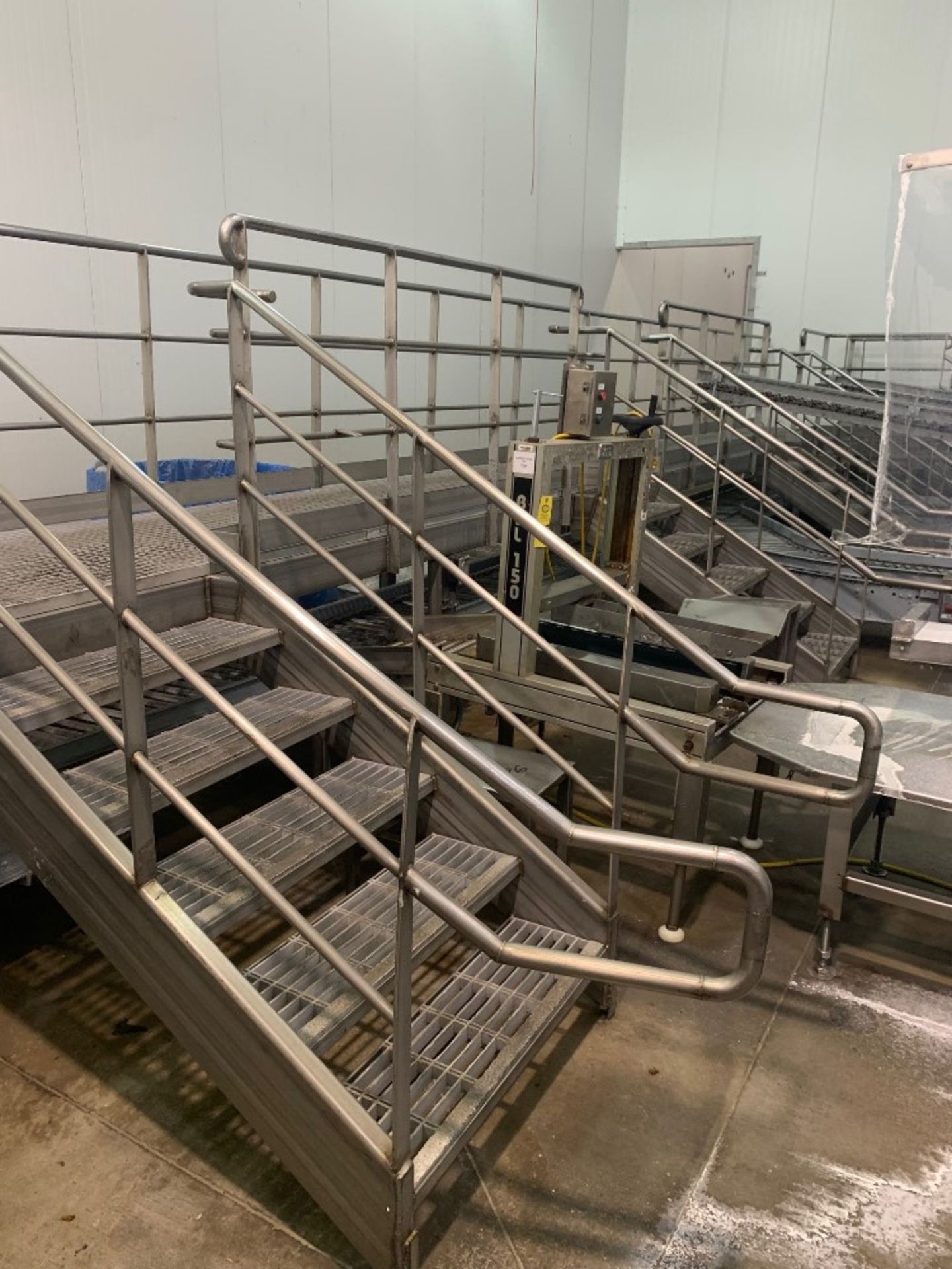 All Stainless Steel Pack-Off Walk Way, (4) sets 5-step stairs, chemgrate top, 36' L X 36" W approx., - Image 2 of 6