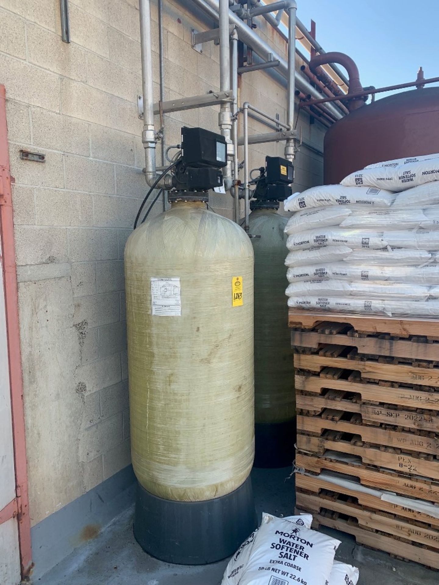 Water Softener Two Tank System, with salt tank: Required Loading Fee $600.00, Rigger-Norm Pavlish, - Image 6 of 6