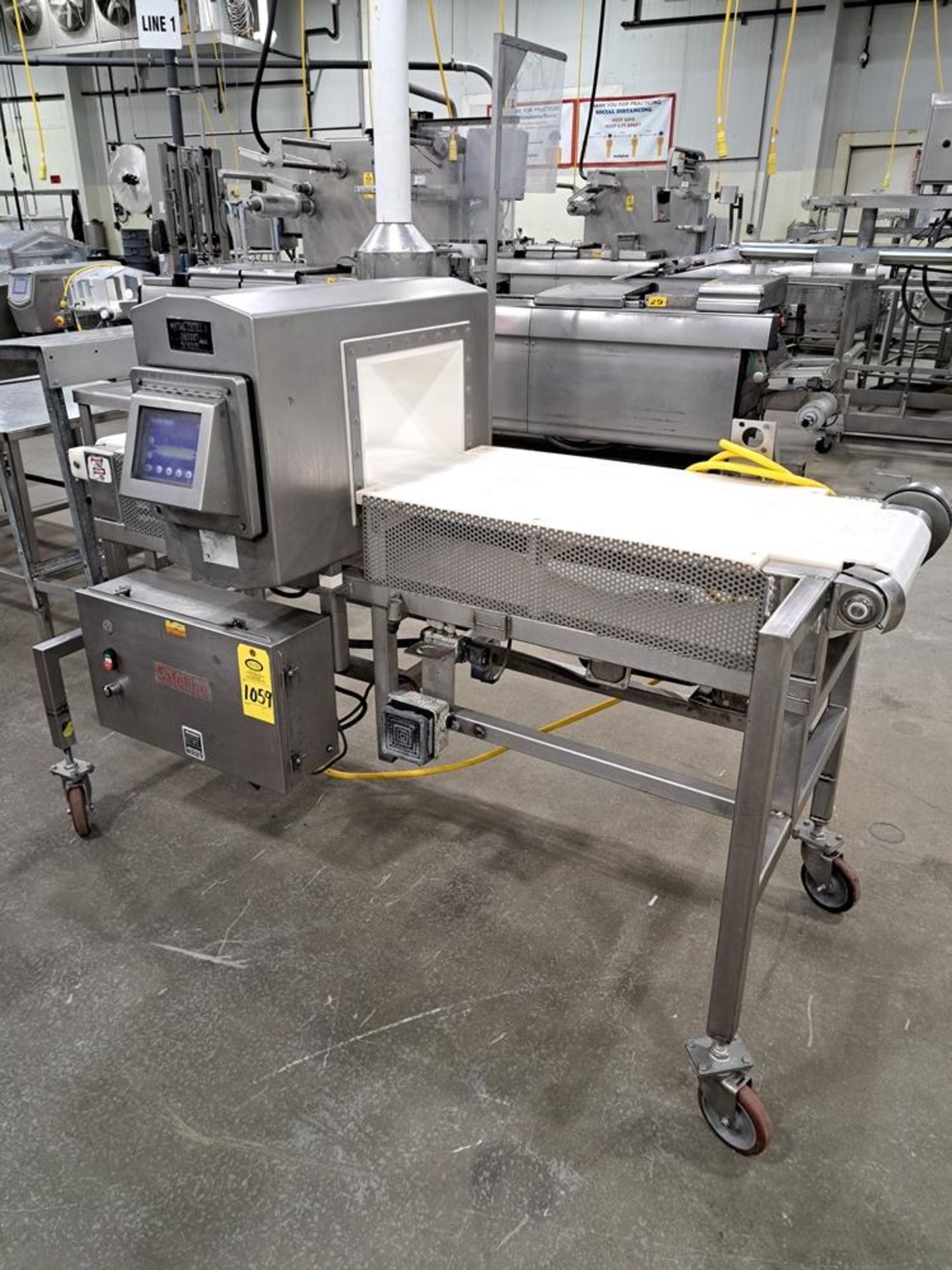 Mettler Toledo Safeline Metal Detector, 14" W X 10" T aperture, 10" W X 6' L portable conveyor,