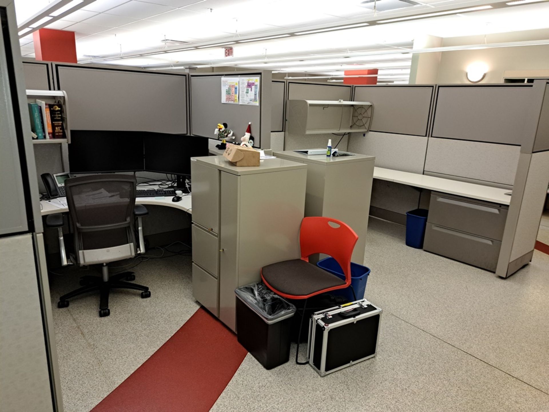 Lot Herman Miller Cubicle Work Stations, 17" W X 50' L, (14) Work Stations, Desks,, File - Image 2 of 29