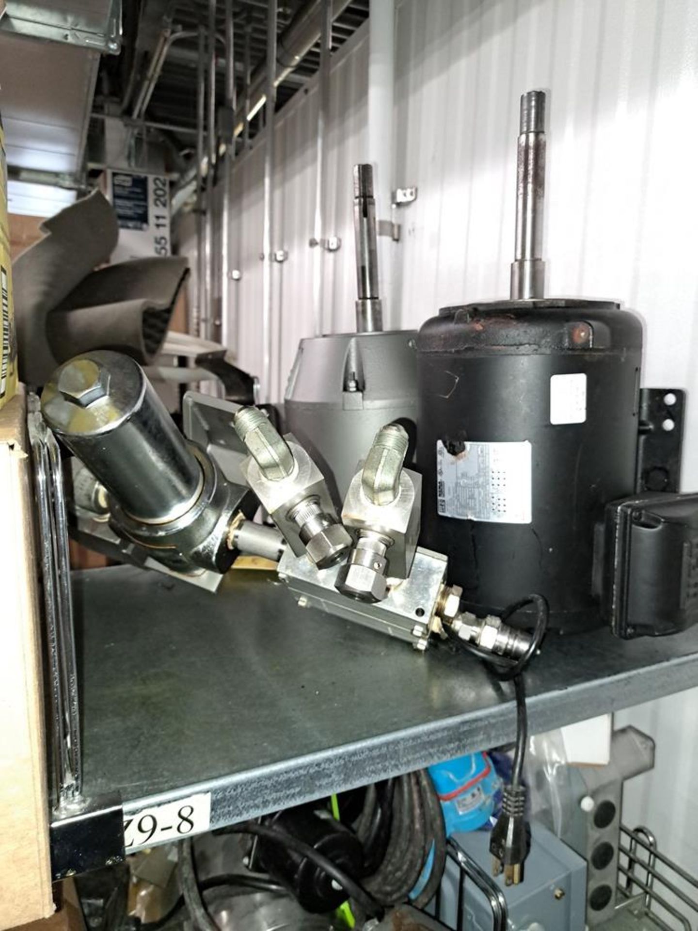 Metro Rack, 24" W X 4' L X 65" T with contents: Busch Vacuum Pump, Filters, Valve, Baldor Motor, 2 - Image 4 of 9