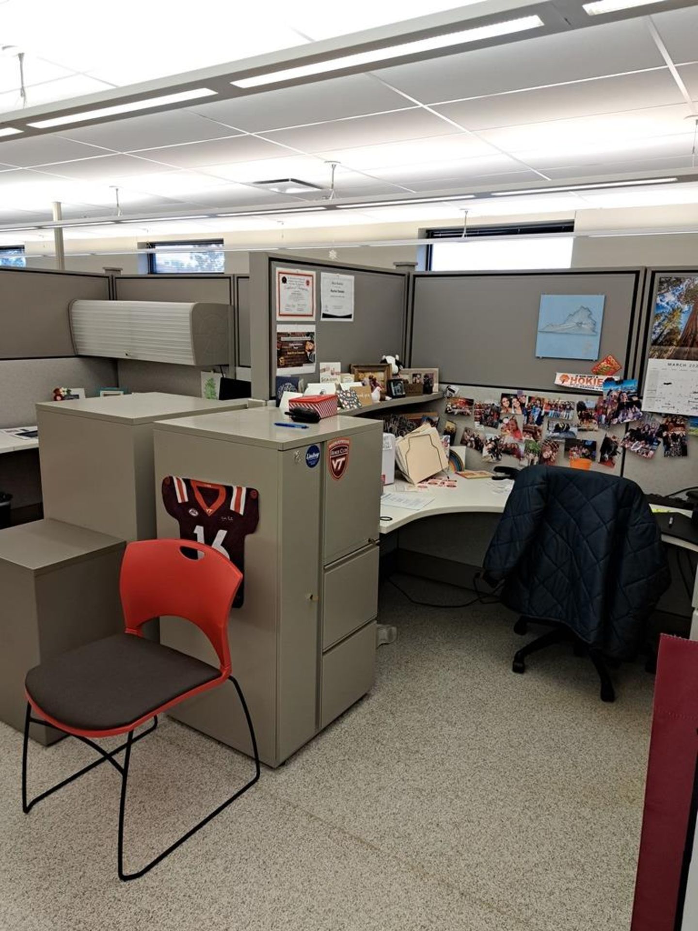 Lot Herman Miller Cubicle Work Stations, 17" W X 57' L, (12) Work Stations, Desks, Chairs, File - Image 9 of 32