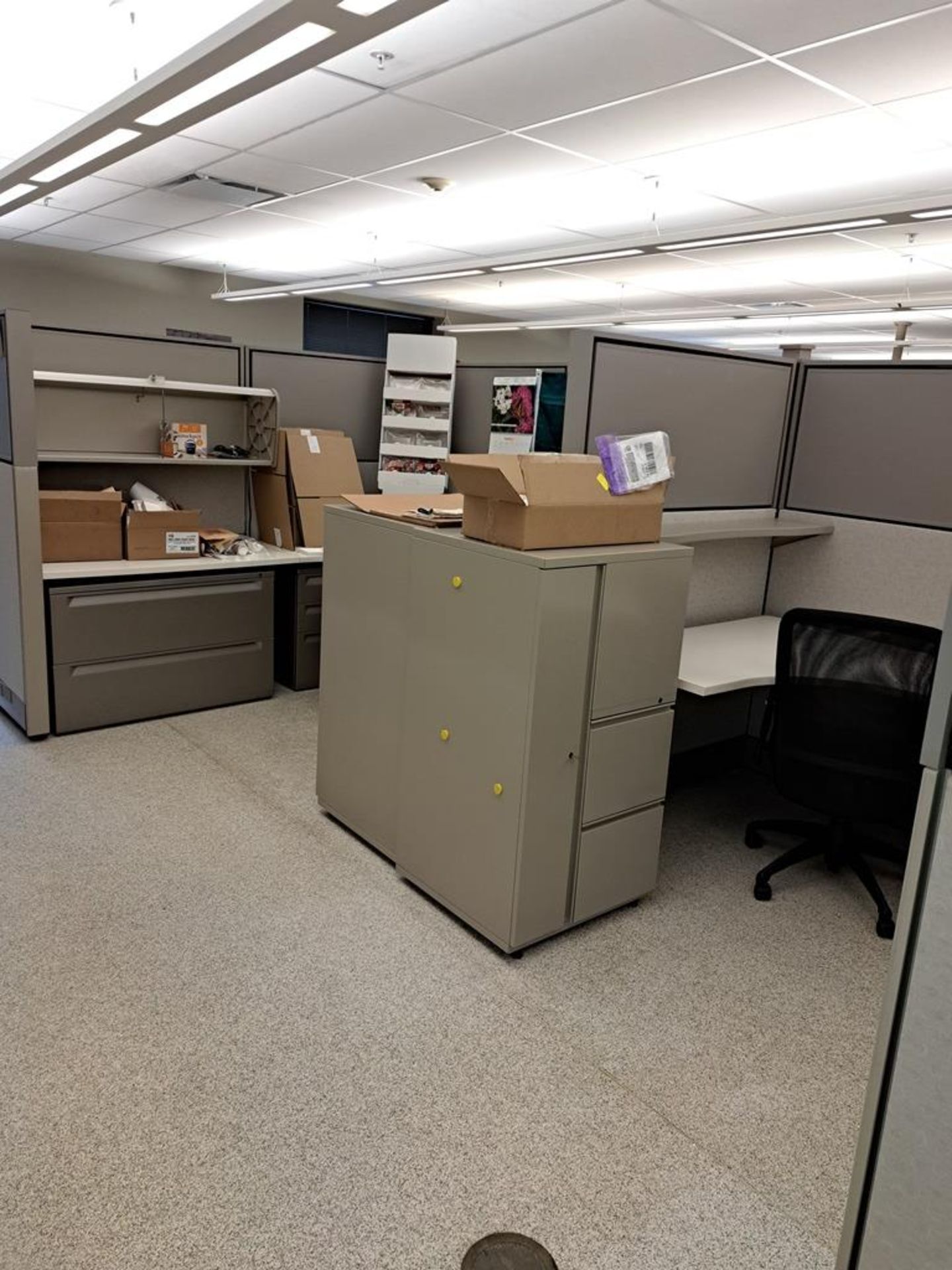 Herman Miller Cubicle Work Stations, 17' W X 50' L, (2) Work Stations per section, (12) Sections, - Image 9 of 25