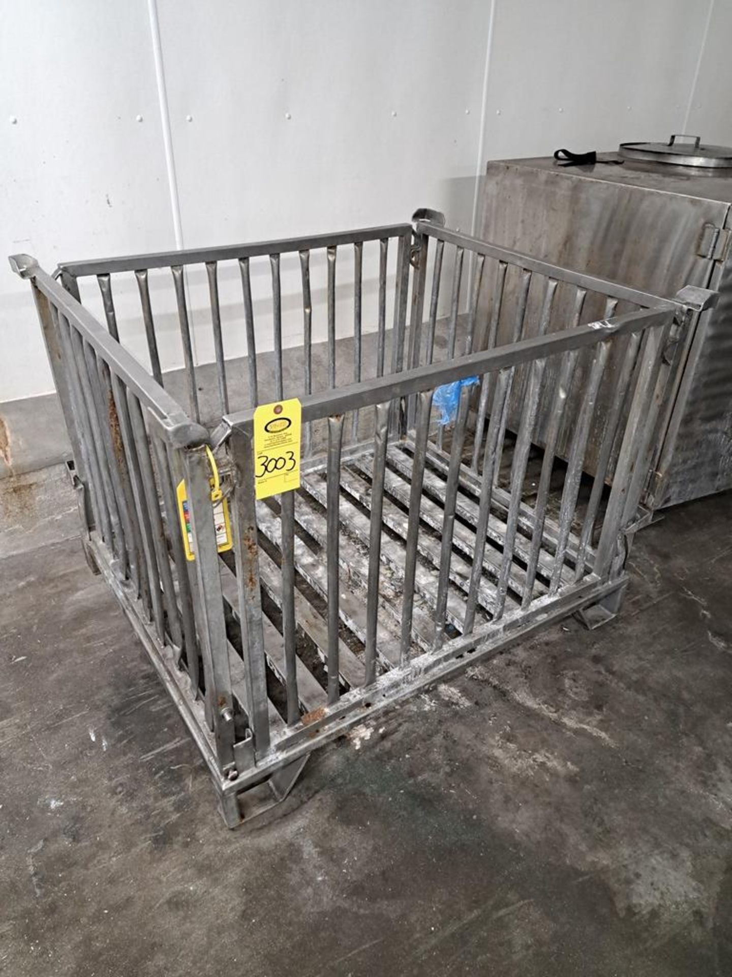 Stainless Steel Man Lift Safety Cage, 38" W X 46" L X 36" T (Contact Norm Pavlish - Nebraska
