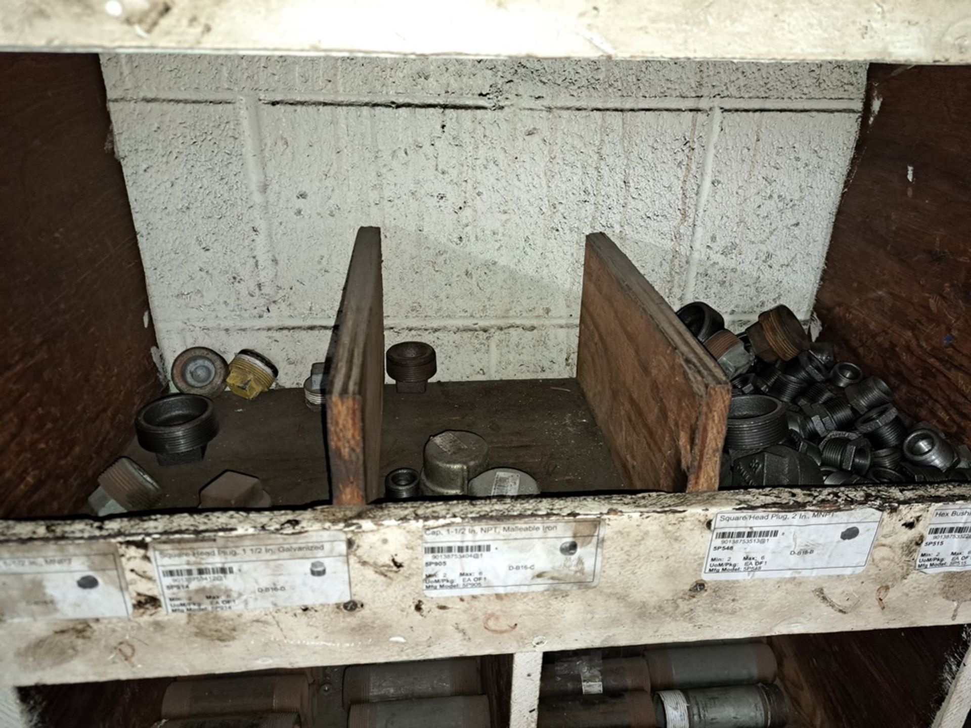 Lot Galvanized & Iron Nipples, Bushings 1/2" to 6", etc. (Contact Norm Pavlish - Nebraska - Image 14 of 19