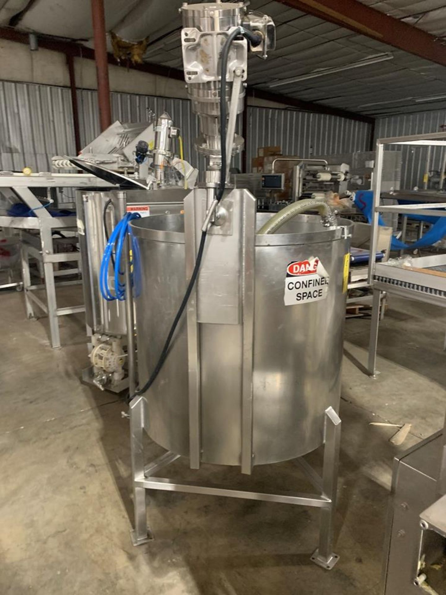 Brine Mix Tank, 38" Dia. X 36" T with lightning mixer (Located in Mt. Pleasant, IA)-ALL EQUIPMENT - Image 8 of 11