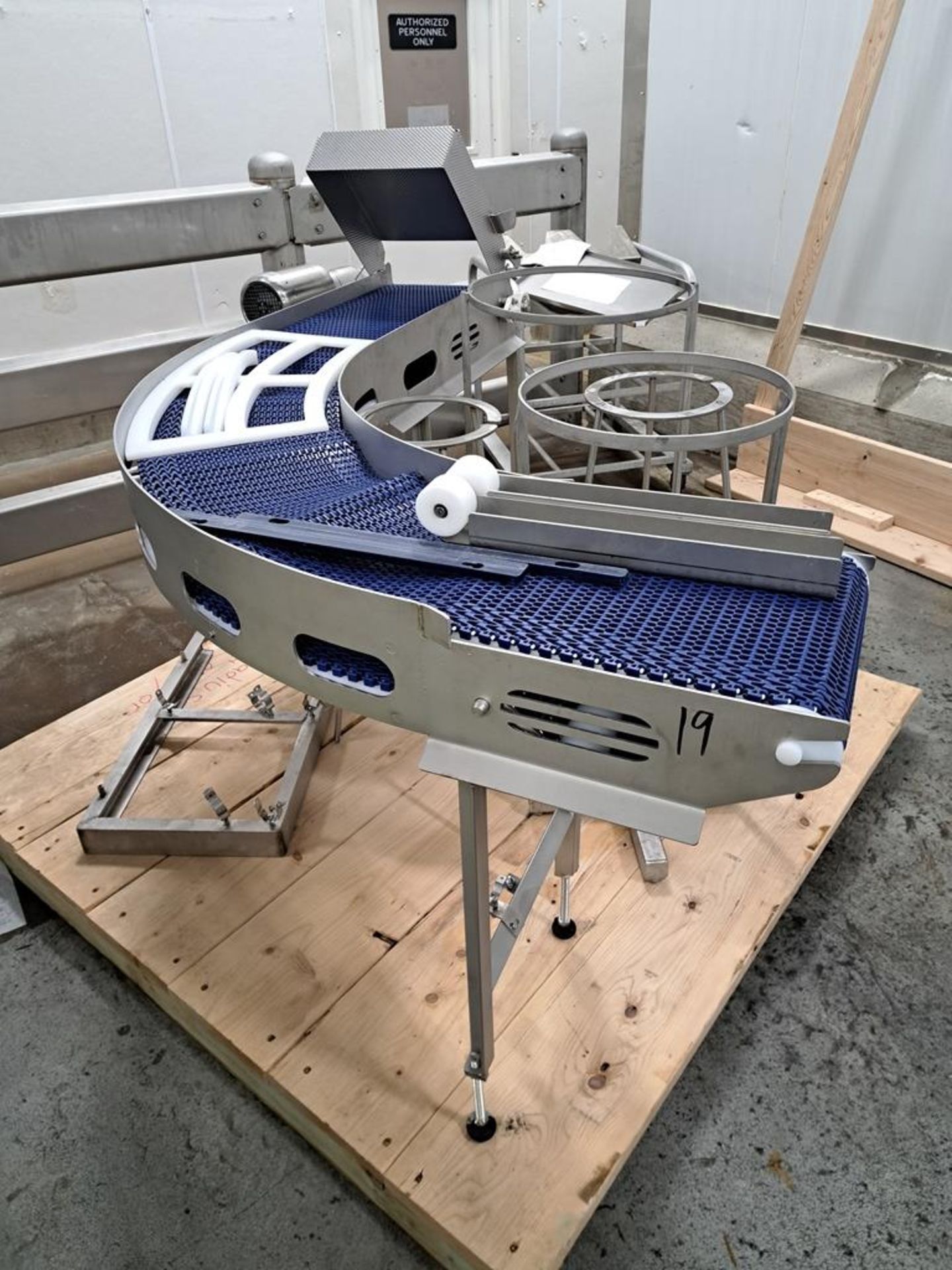 Stainless Steel 90º Conveyors, 15" W X 8' L plastic belt, 230/460 volt motor (Located in - Image 2 of 2