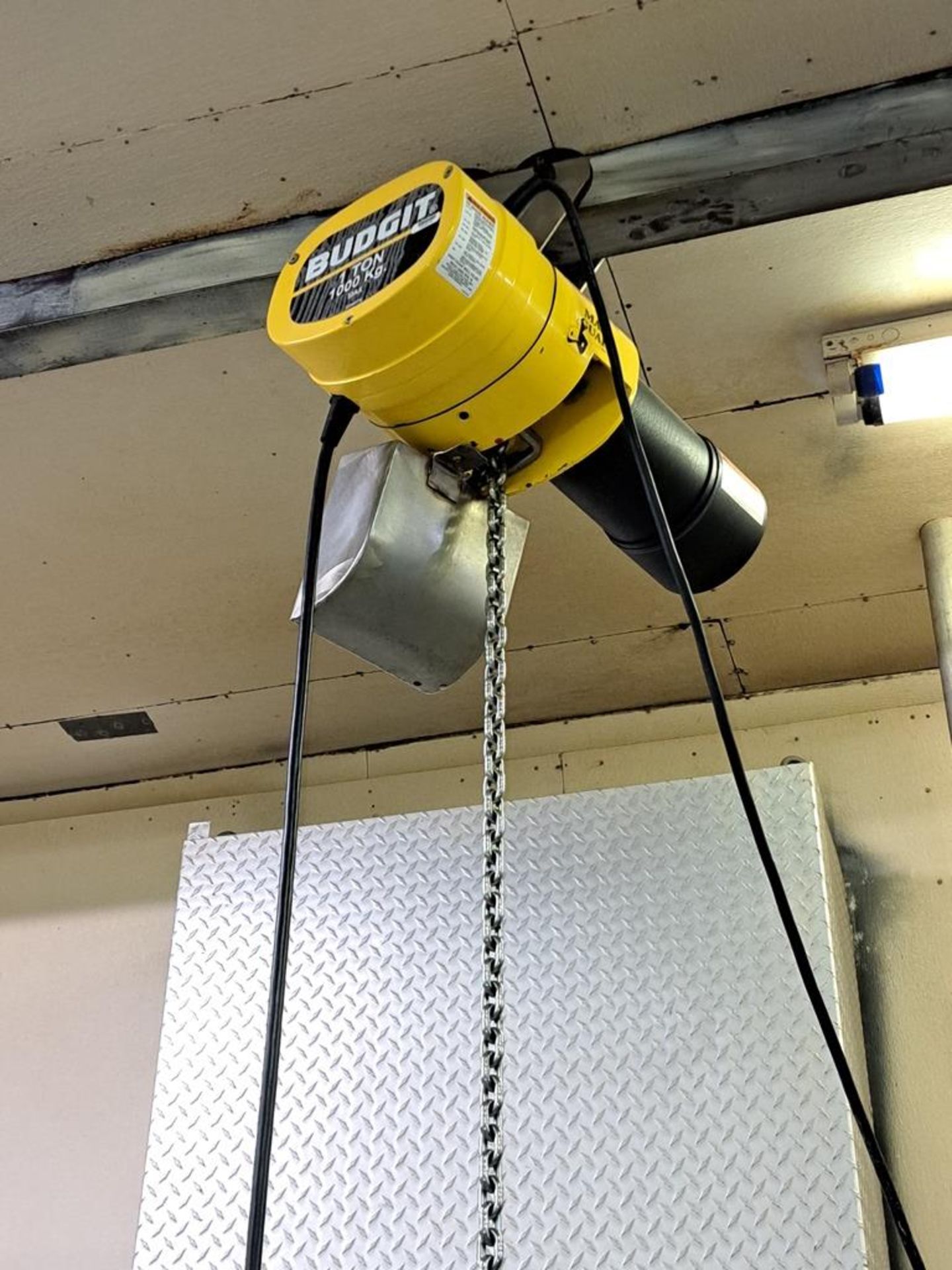 Budgit Chain Hoist, 1 ton capacity with controls, 120 volts (Required Loading Fee $200.00 Rigger: - Image 2 of 3