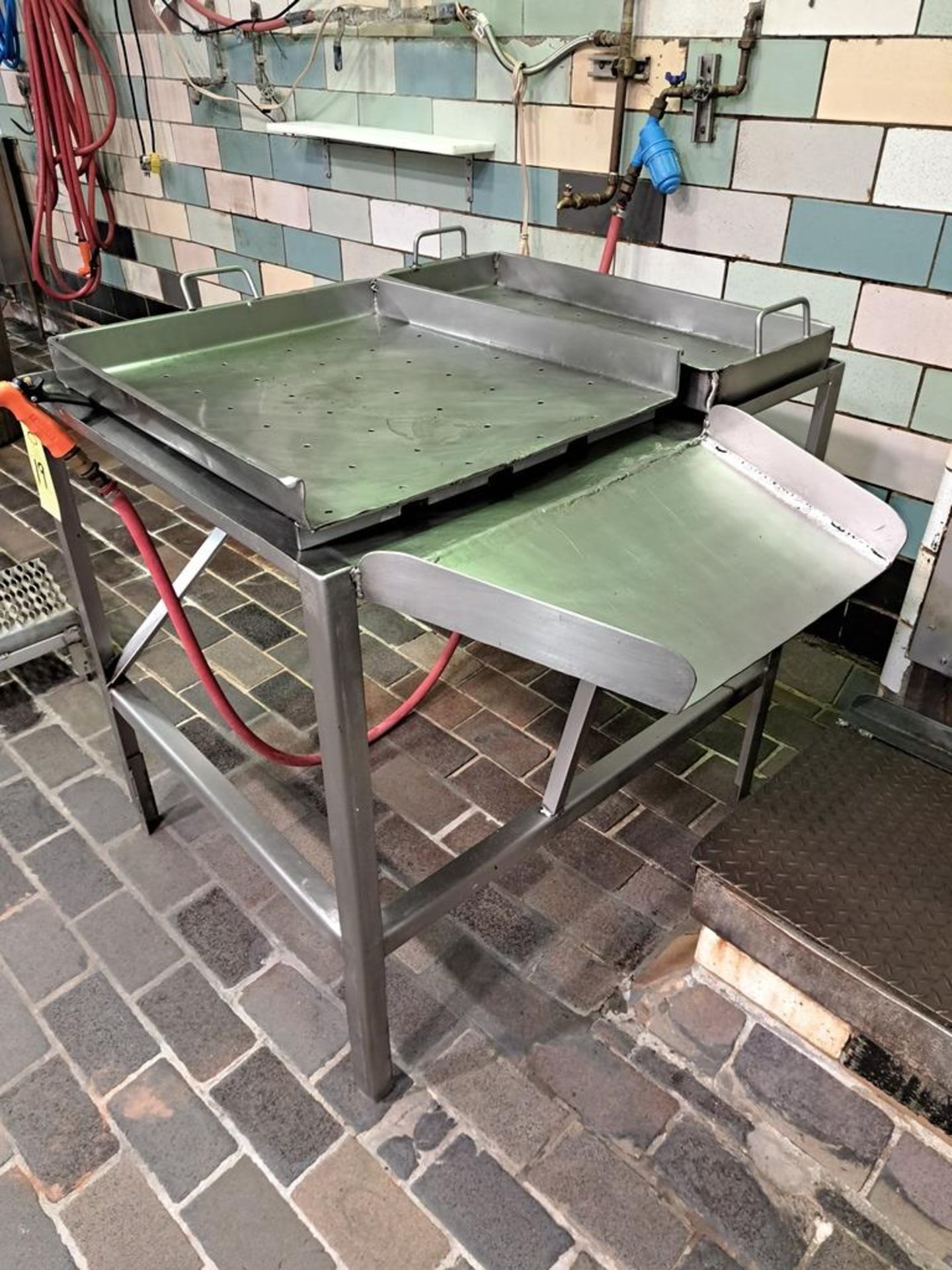 Stainless Steel Offal InspectionTable, 32" W X 40" L X 36" T (Required Loading Fee $40.00 Rigger: