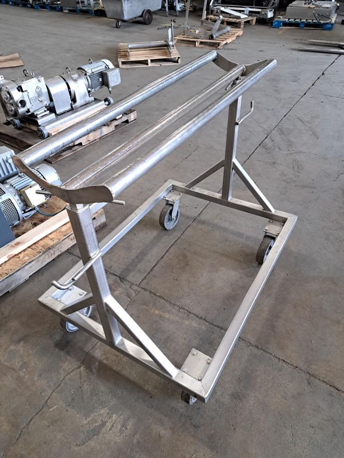 Stainless Steel Auger Cart, 48" Long carriage, Located In Plano, IL (Required Loading Fee: $25. - Image 2 of 3