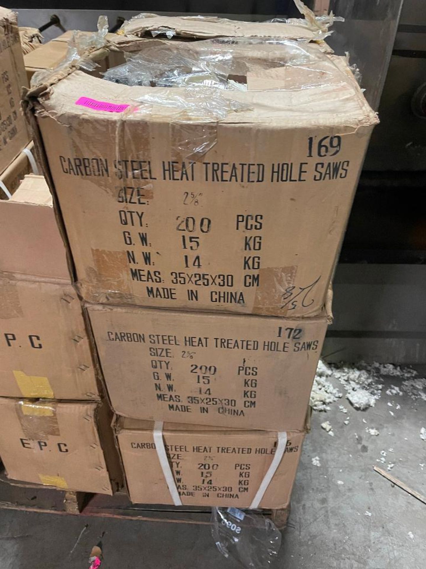 (3) CASES OF 2 5/8" CARBON STEEL HEAT TREATED HOLE SAWS. ADDITIONAL INFORMATION 200 PER CASE, 600 IN - Image 2 of 4