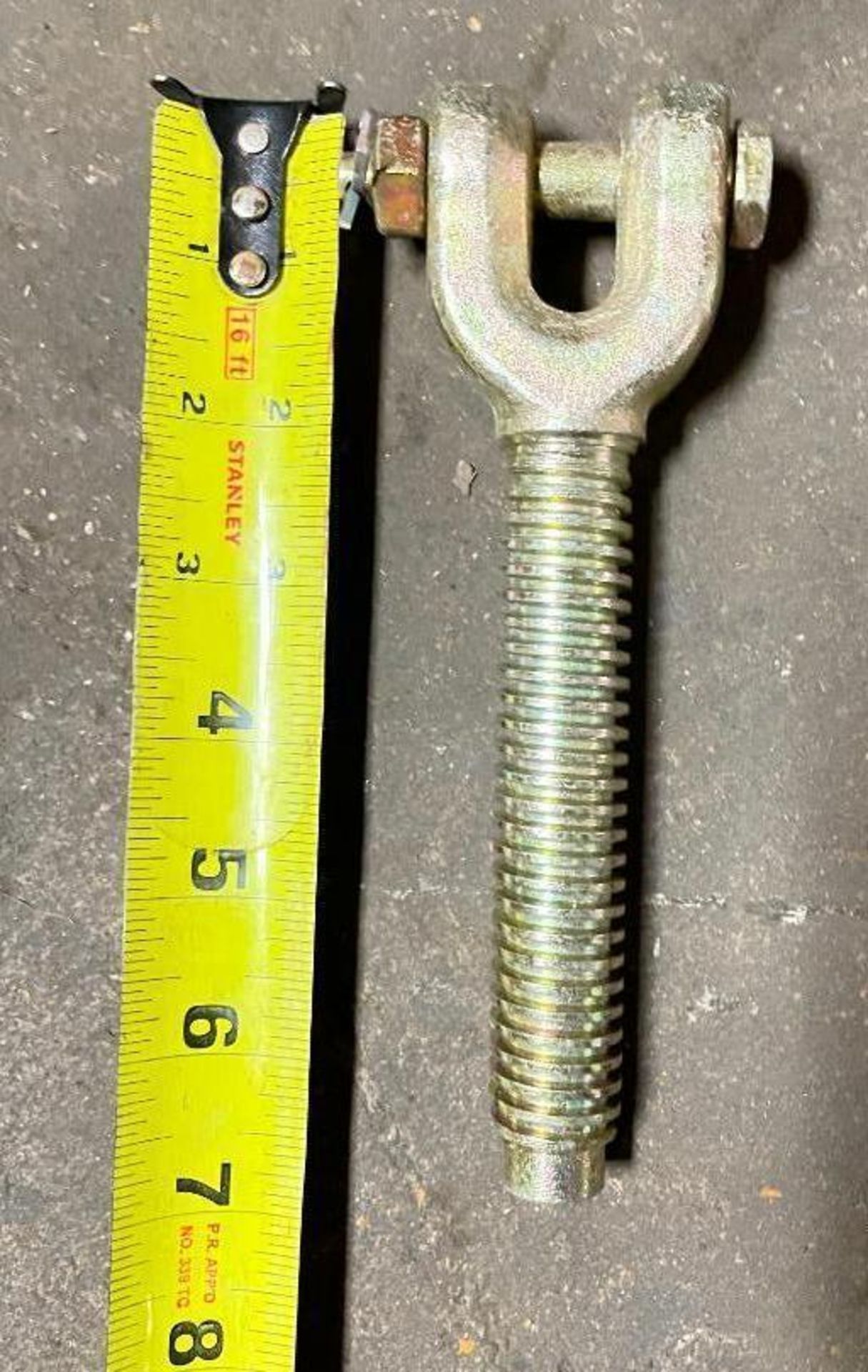 (50) 3/4" X 6" STEEL CABLE CONNECTOR BRAND/MODEL: LACLEDE CHAIN MFG RETAIL$: $29.78 EACH SIZE: 3/4"