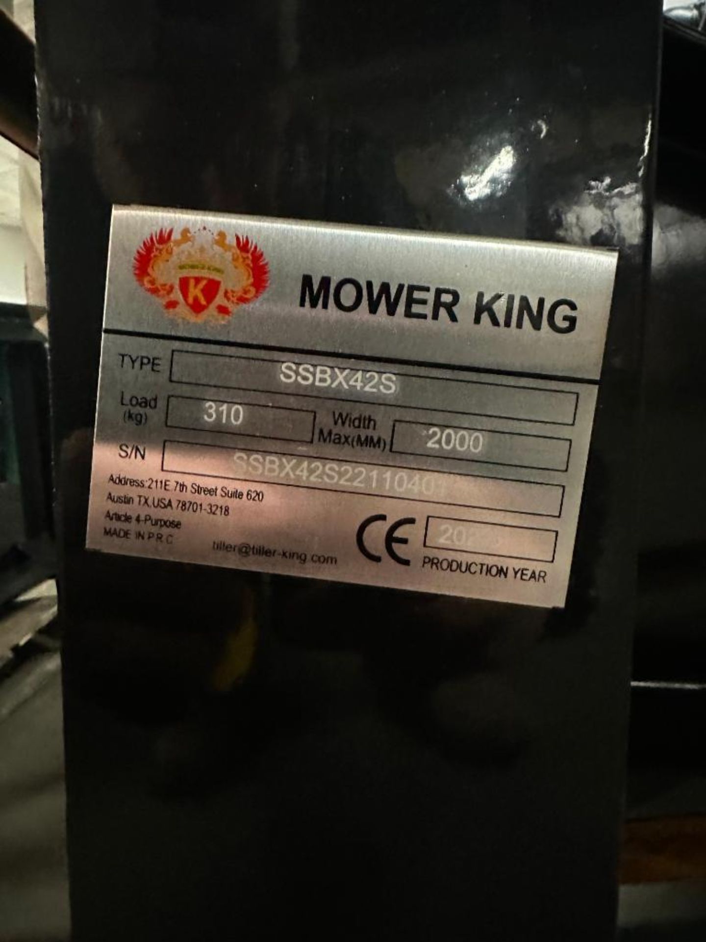 DESCRIPTION: MOWER KING SSBX42S SKID STEER WOOD CHIPPER/SHREDDER BRAND/MODEL: MOWER KING SSBX42S INF - Image 7 of 11