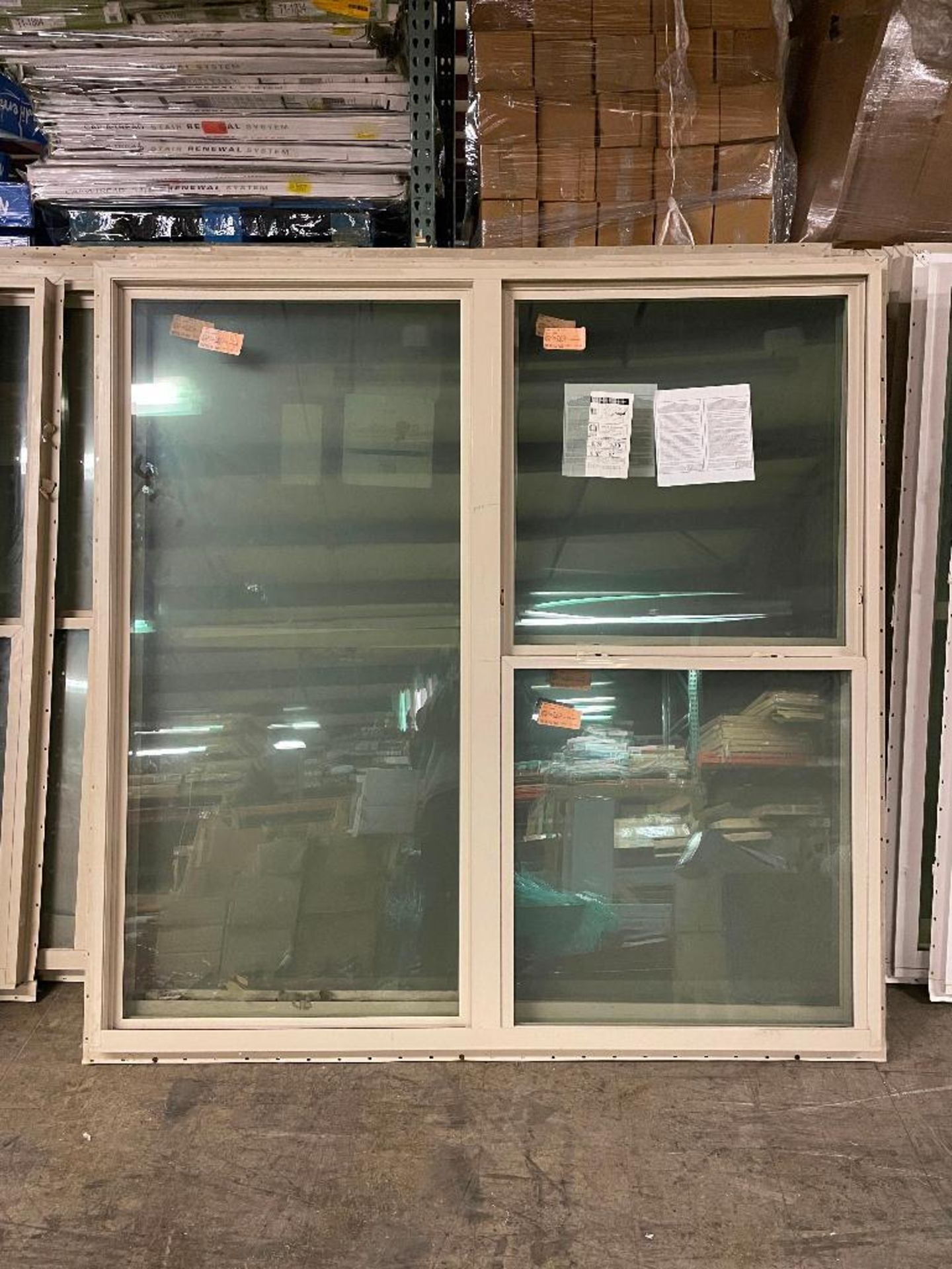6 FT. / 3 PANEL TEMPERED GLASS WINDOW - Image 3 of 4