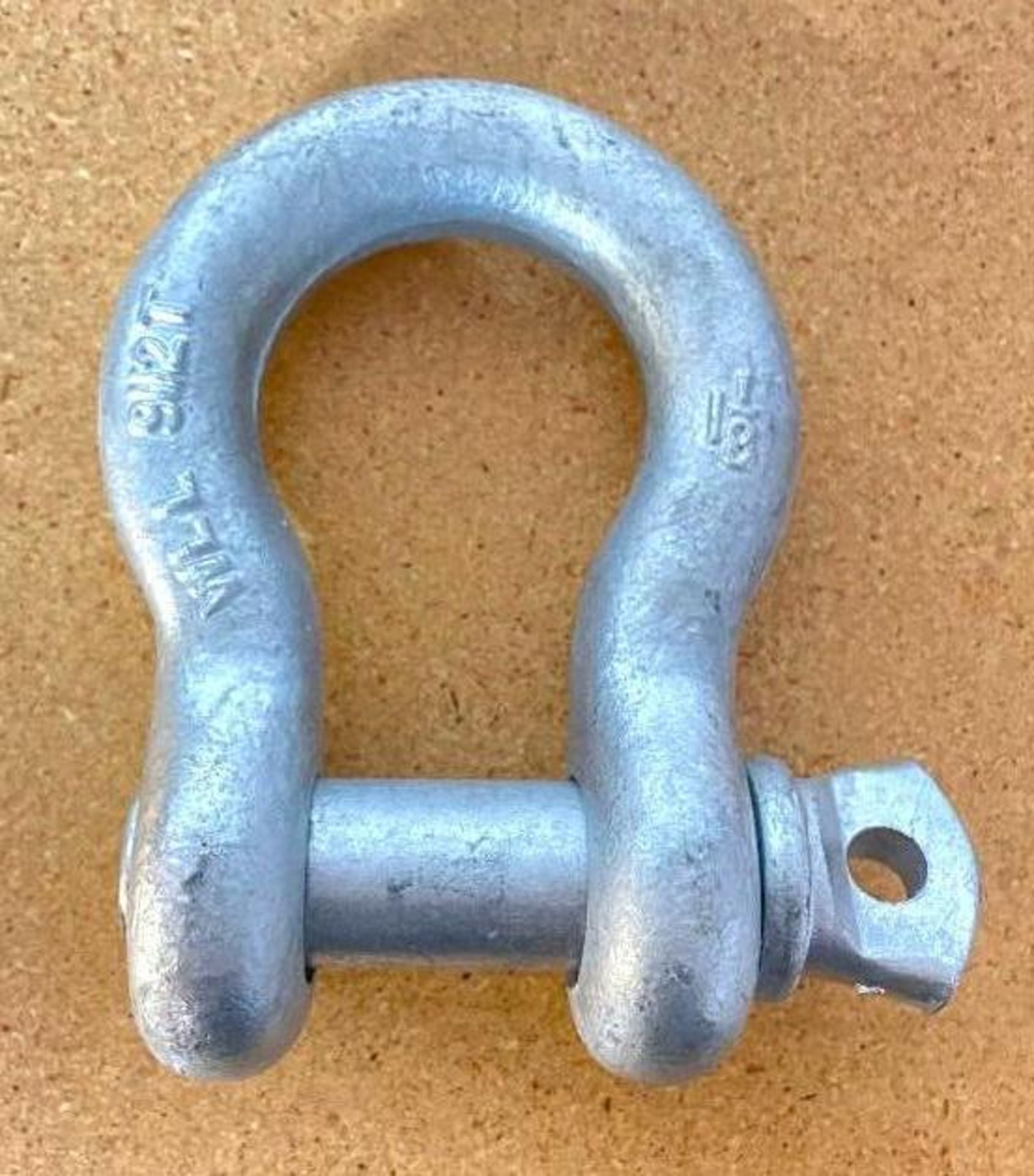 DESCRIPTION: (4) 1-1/8" SCREW PIN ANCHOR SHACKLE HDG (5-PACK) BRAND/MODEL: LACLEDE CHAIN CO SIZE: 1- - Image 2 of 8