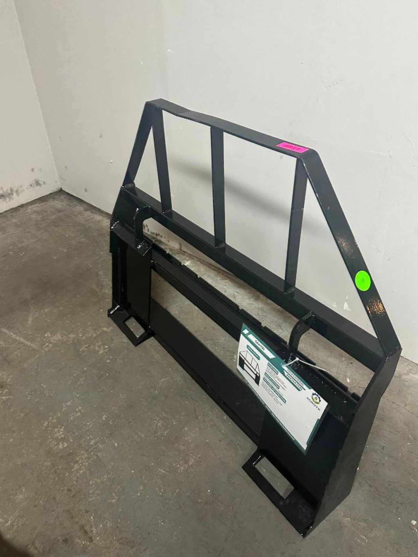 48" PALLET FORK FRAME FOR SKID STEER BRAND/MODEL: AGROTK SAII100 RETAIL$: $1,235.00 QTY: 1 - Image 4 of 4