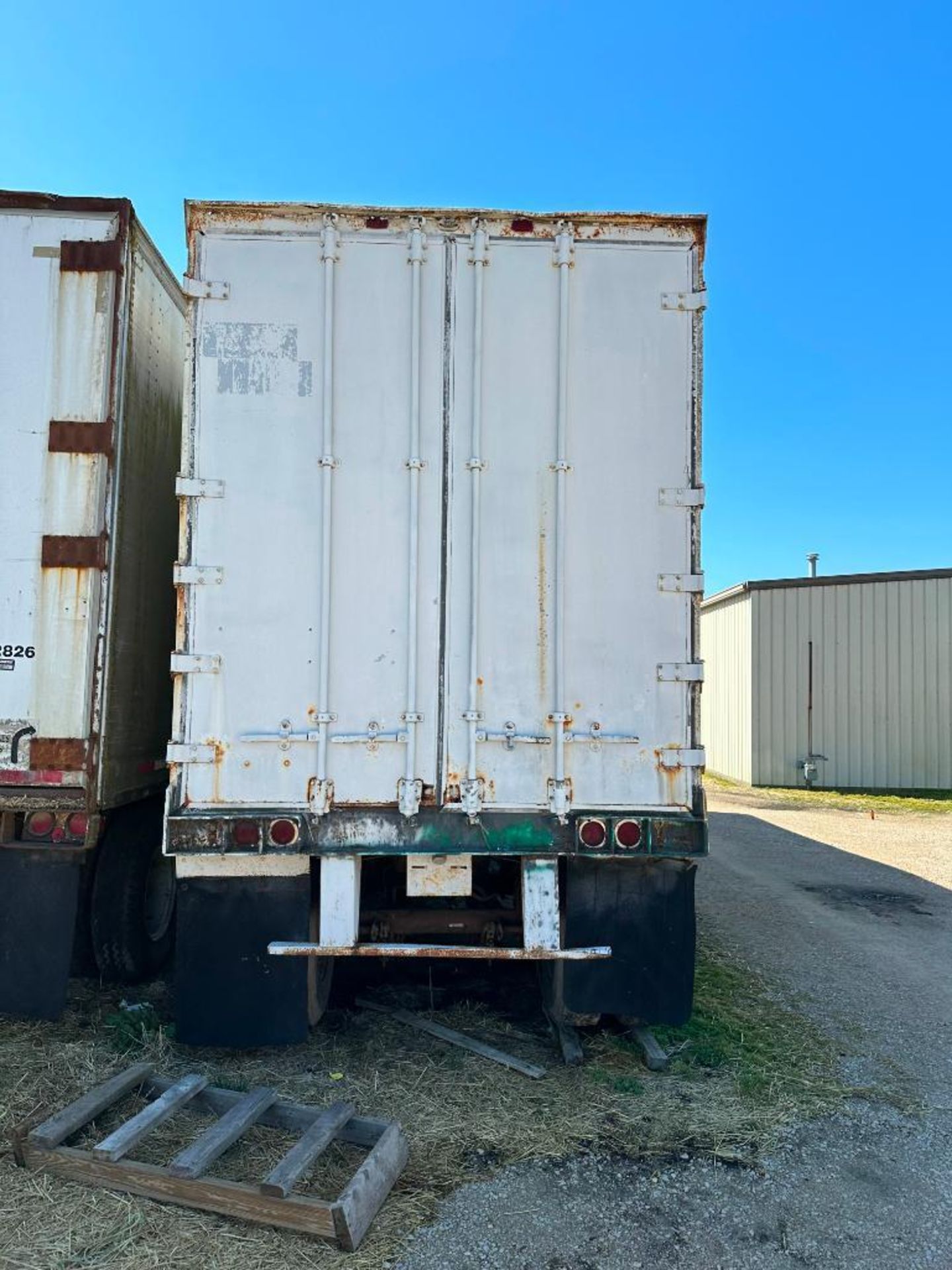 1977 BUDD 45FT TRACTOR TRAILER W/ SIDE DOOR AS SHOWN BRAND/MODEL: BUDD TRAILER CO INFORMATION: TYPE: - Image 12 of 27