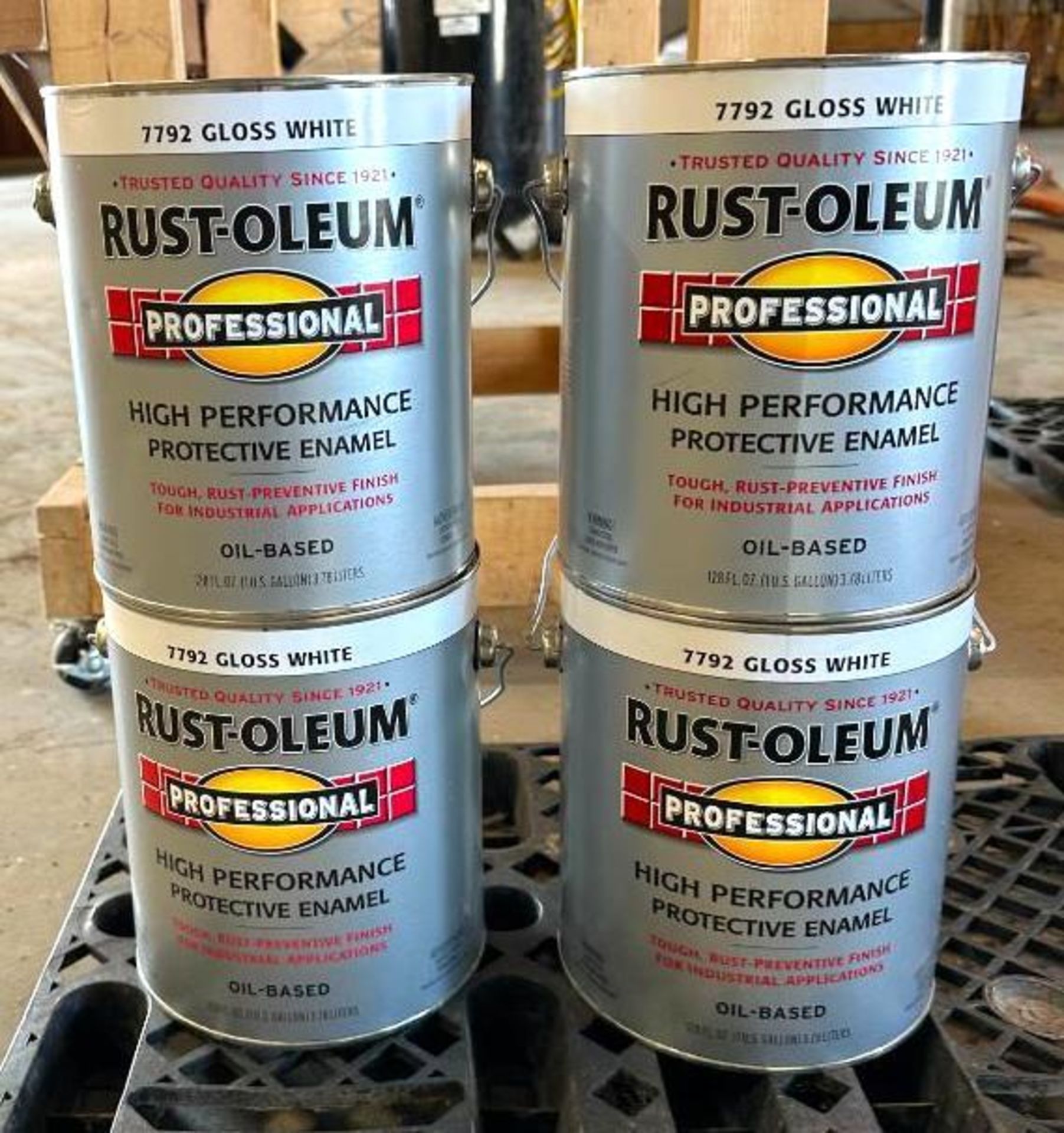 RUST-OLEUM HIGH PERFORMANCE PROTECTIVE ENAMEL- GLOSS WHITE (THESE ARE PARTIAL) BRAND/MODEL: RUST-OLE