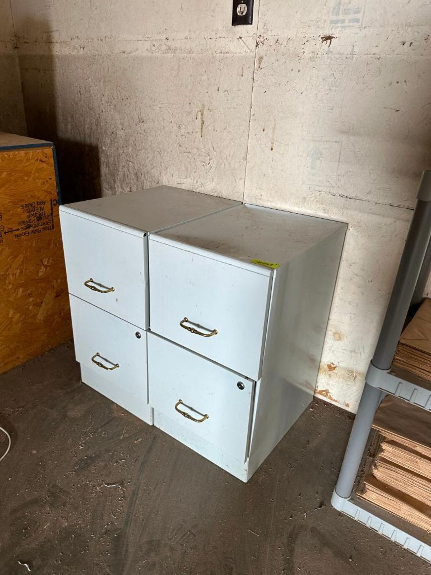 (2) 2-DRAWER METAL FILE CABINETS SIZE: 14" X 18" X 27" LOCATION: MAIN WAREHOUSE - Image 3 of 6