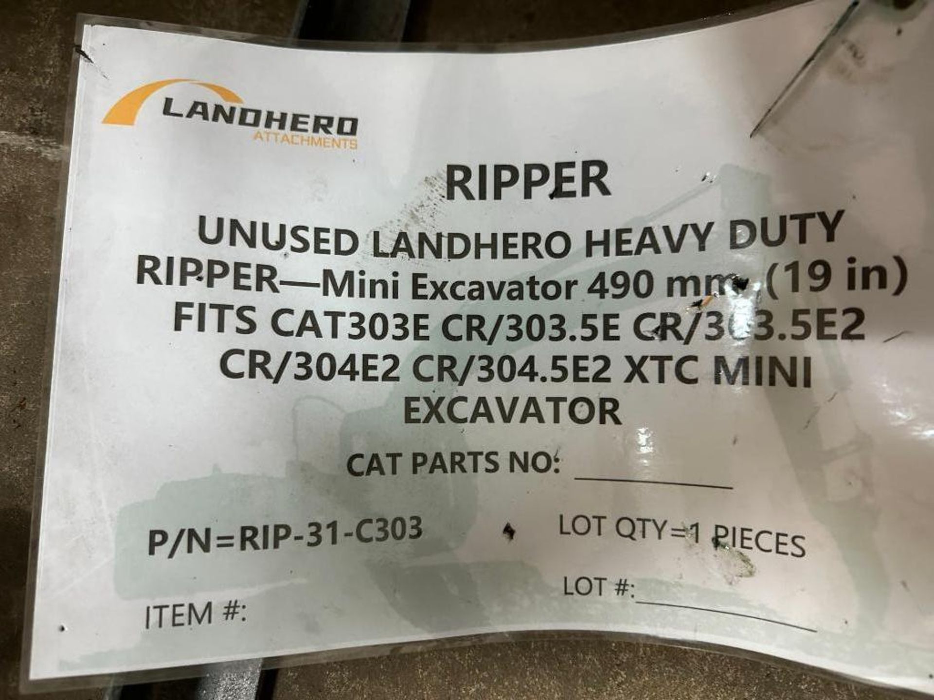 LAND HONOR 19" HEAVY DUTY RIPPER MINI EXCAVATOR ATTACHMENT BRAND/MODEL: LANDHONER RIP-31-C307/308 IN - Image 5 of 6