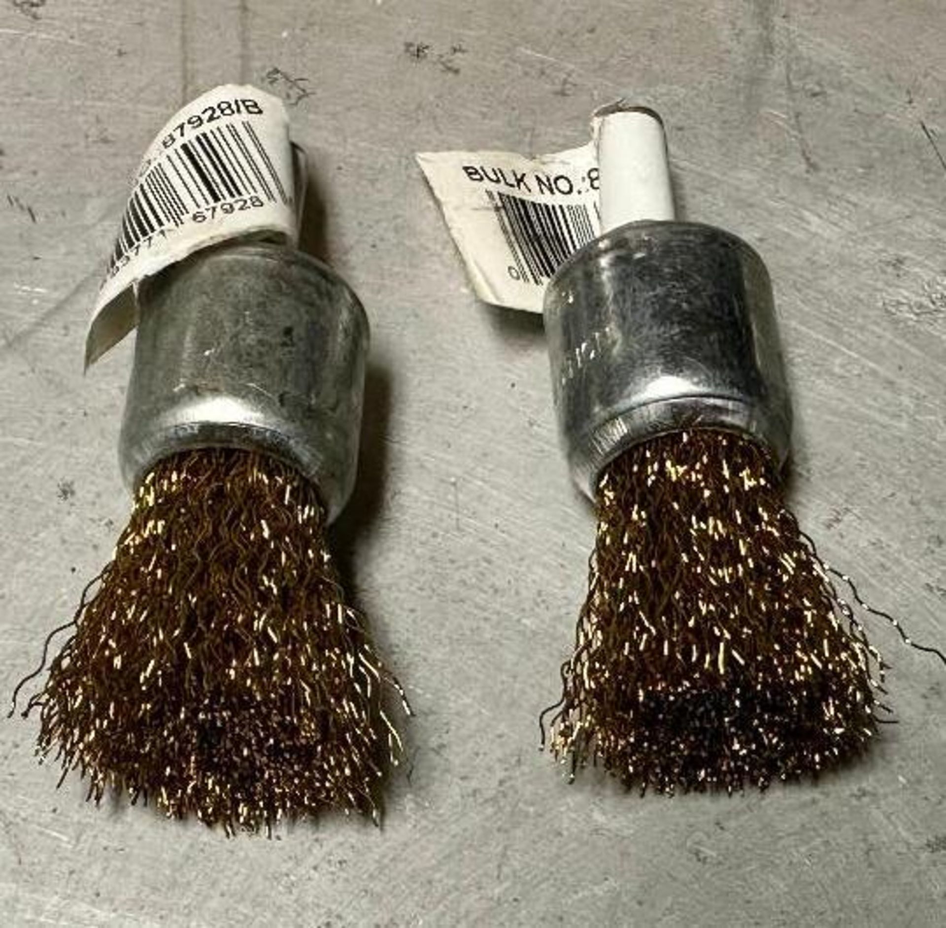 DESCRIPTION: (4) CASES OF 1 DIA. X .25" GOLD COARSE WIRE CUP BRUSH. BRAND / MODEL: EAZY POWER 87928