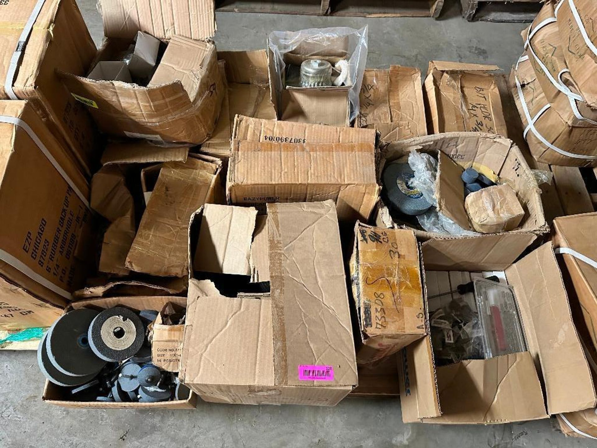 DESCRIPTION: PALLET AND CONTENTS - ASSORTED HARDWARE. THIS LOT IS: ONE MONEY QTY: 1