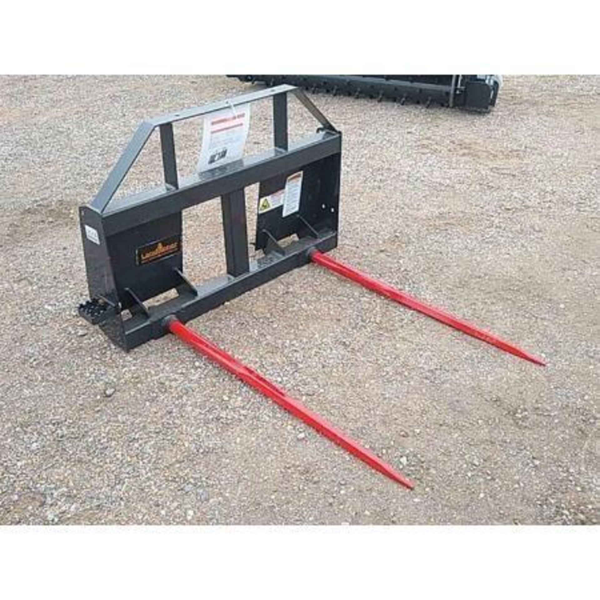 DESCRIPTION: BALE SPEARS SKID STEER ATTACHMENT BRAND / MODEL: LANDHERO BS-12-2500G RETAIL PRICE: $1,