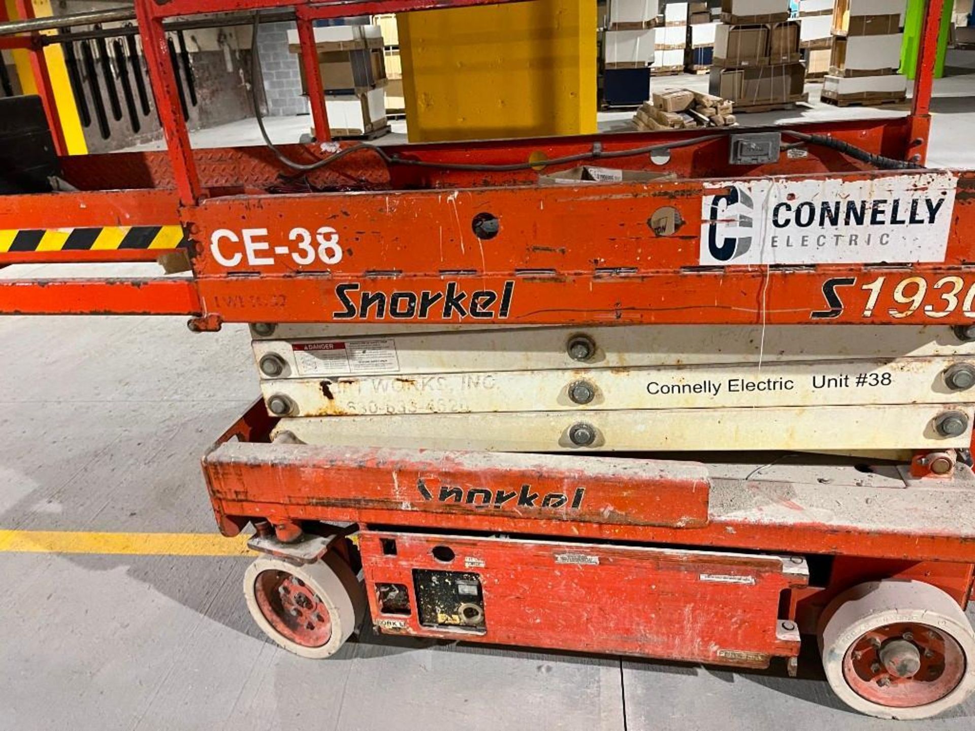 2005 Snorkel S1930 Electric Scissorlift - Image 13 of 20